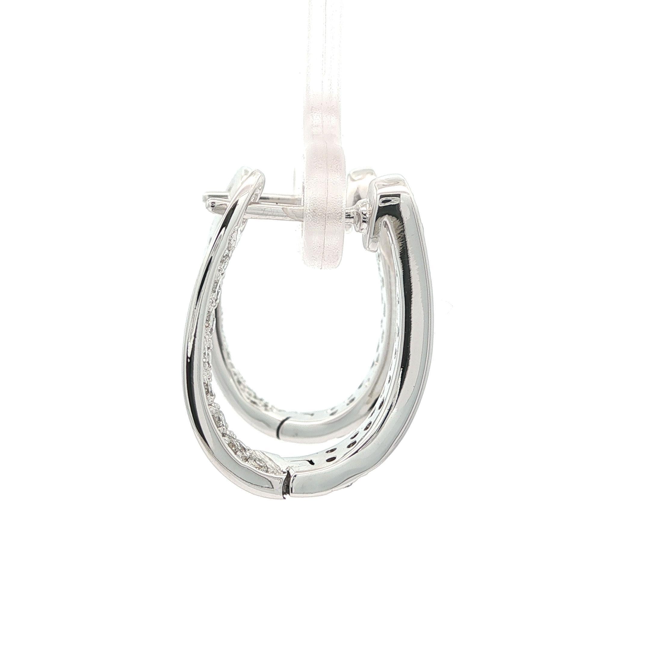 Pendientes de aro curvado con bisagra de oro blanco de 14k con pavé de diamantes de 0,70 ctw In & Out en venta 6