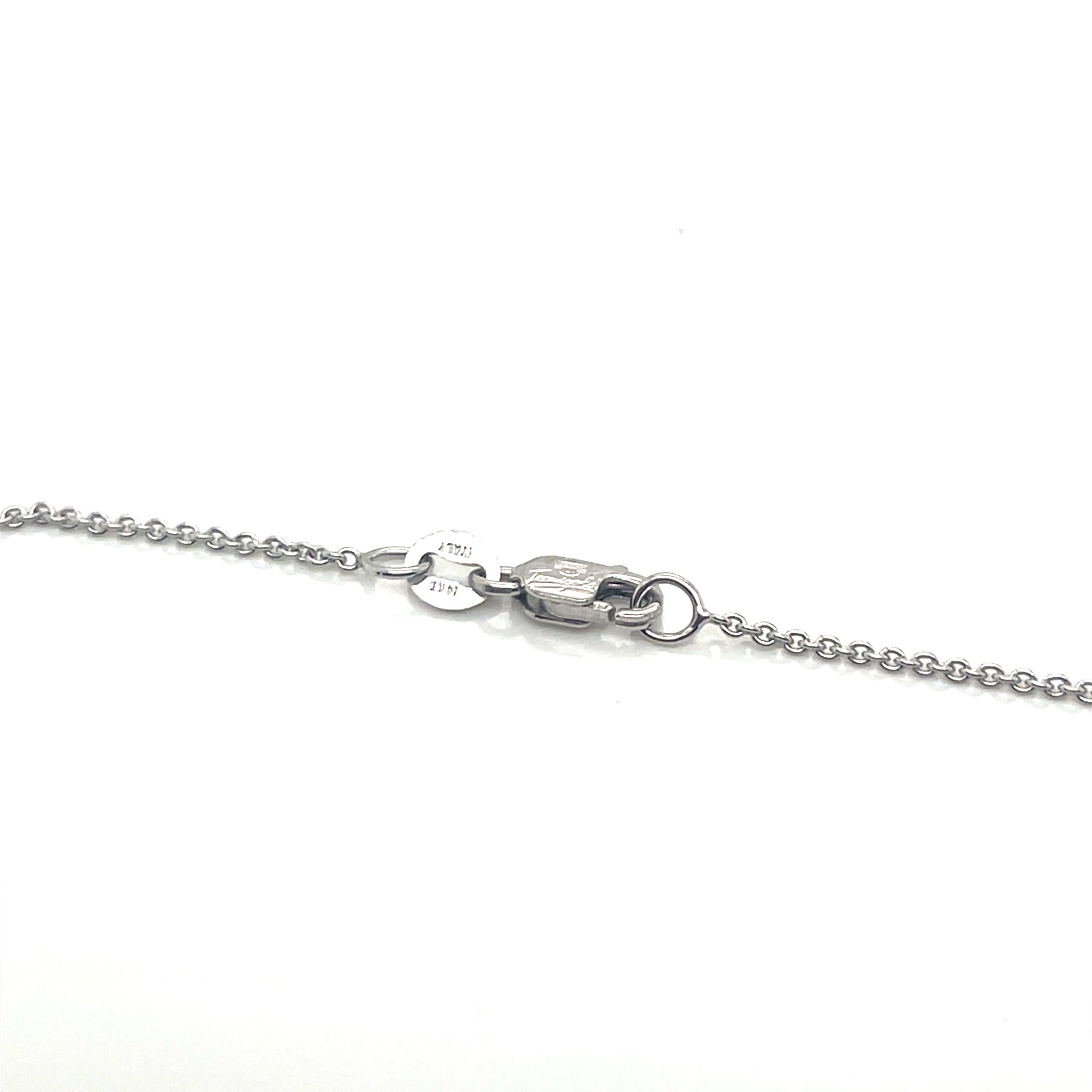 14K White Gold Pave Diamond Heart Pendant Necklace In New Condition For Sale In Boston, MA