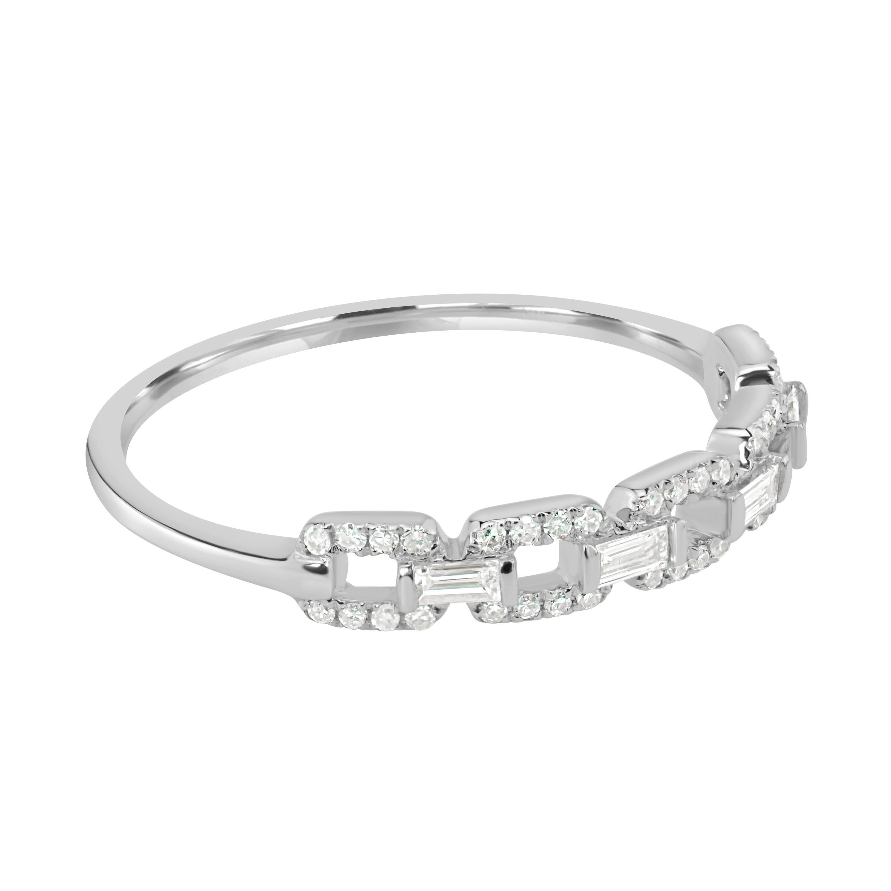 Baguette Cut Luxle Round Pave Diamond Link Band Ring in 14k White Gold For Sale
