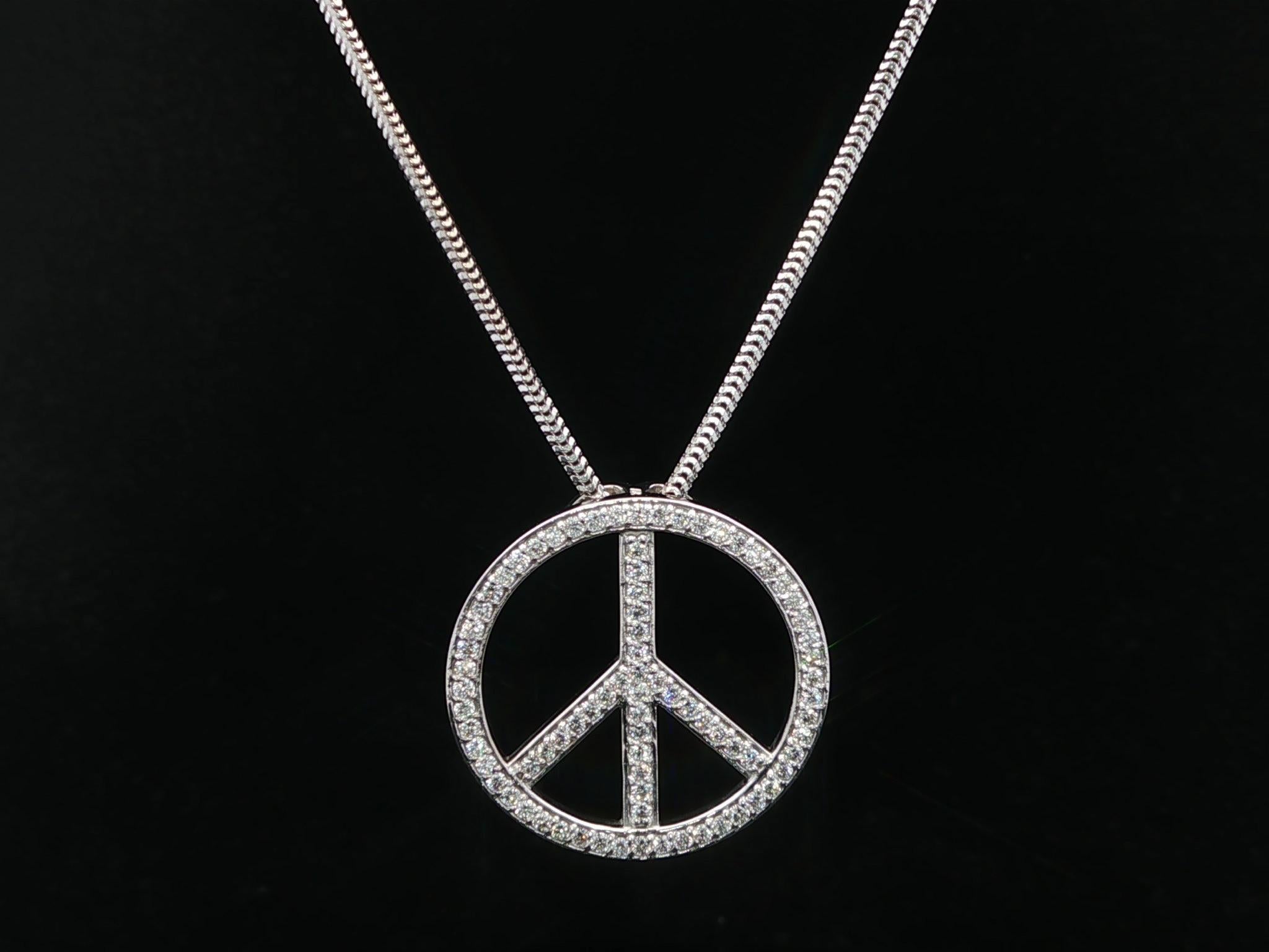 -A. Stone
Numerosi diamanti naturali autentici - taglio rotondo a brillante - incastonati - bei diamanti bianchi a brillante - 0,75ctw (circa)

Materiale: Oro bianco massiccio 14k
Peso: 9.74 grammi
Tipo di catena: 19,5