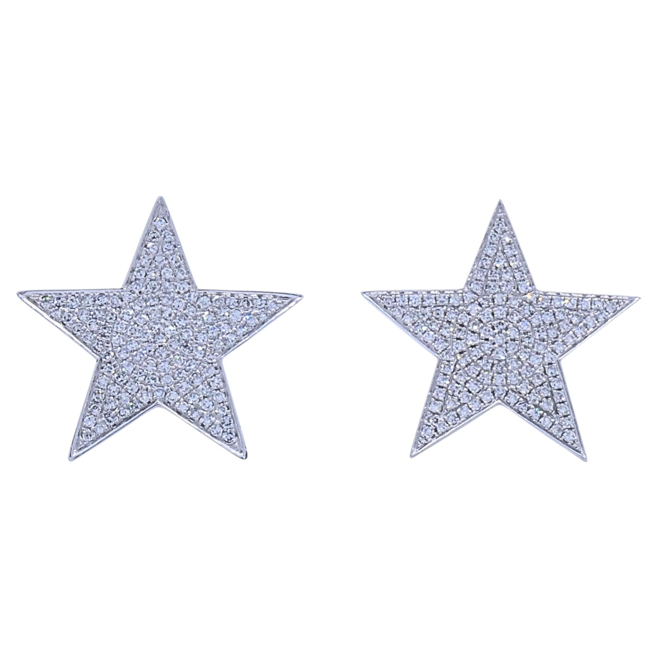 14k White Gold Pavé Diamond Star Stud Earrings