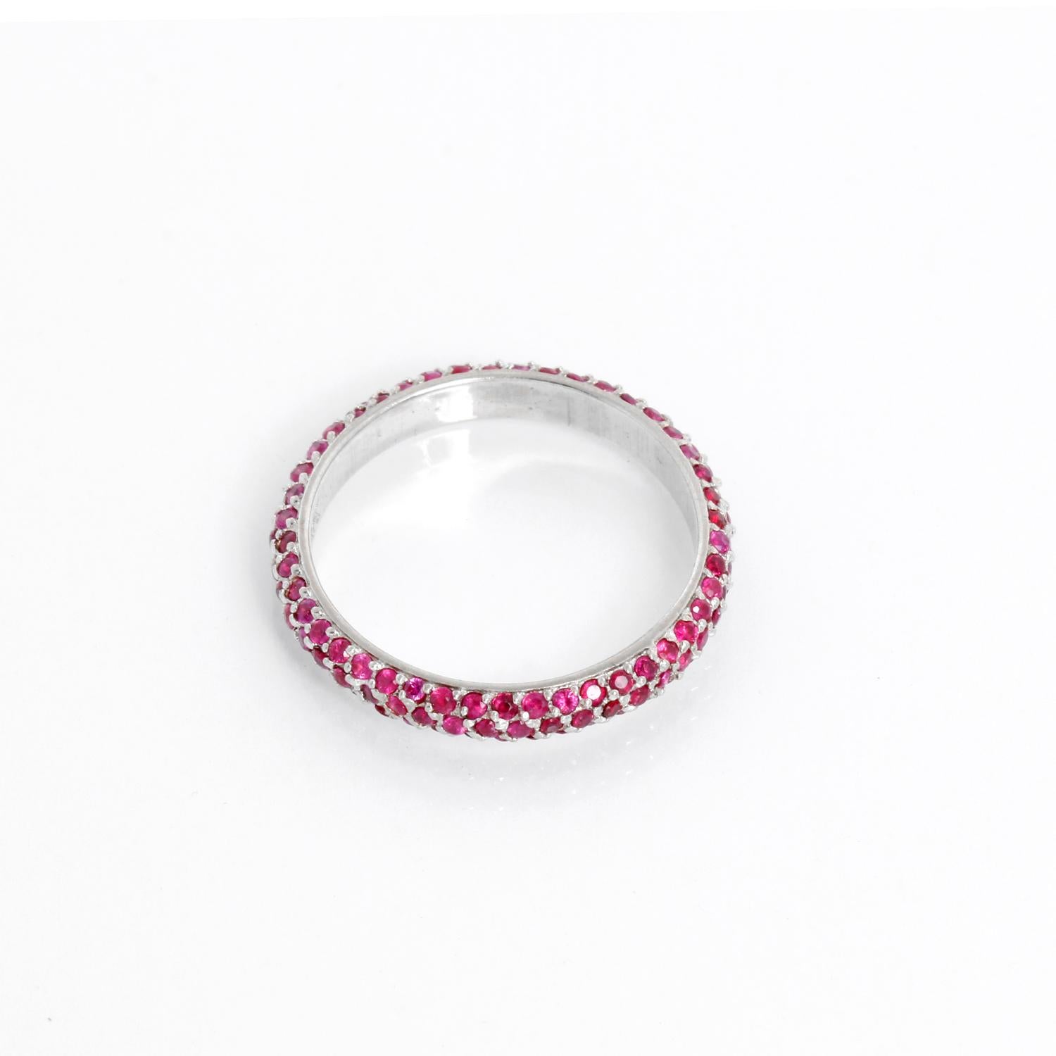 14K White Gold Pave Ruby Band Size 7 In Excellent Condition For Sale In Dallas, TX