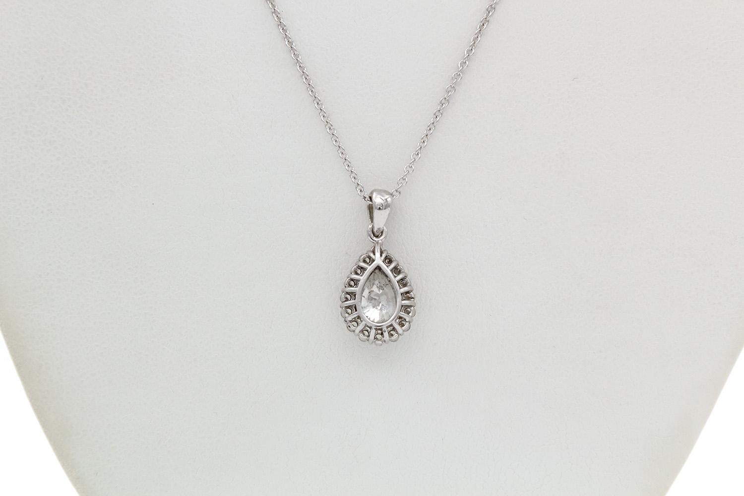 14k White Gold & Pear Diamond Halo Pendant Necklace 1.17ct For Sale 2