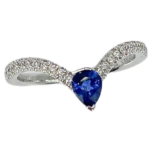 14K White Gold Pear Sapphire and Diamond V Shaped Ring For Sale