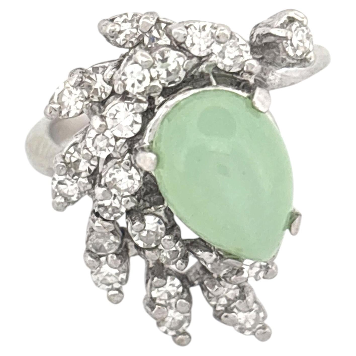 14K White Gold Cabochon Green Lindy Star Sapphire Ring with Diamonds For Sale