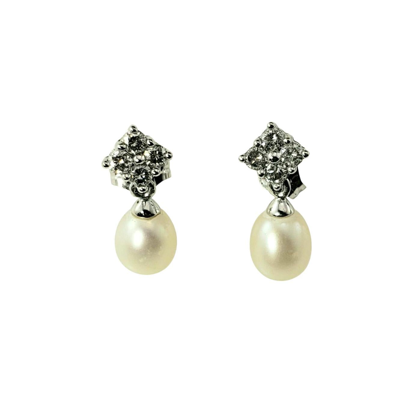 Orecchini con perle e diamanti in oro bianco 14K #22870