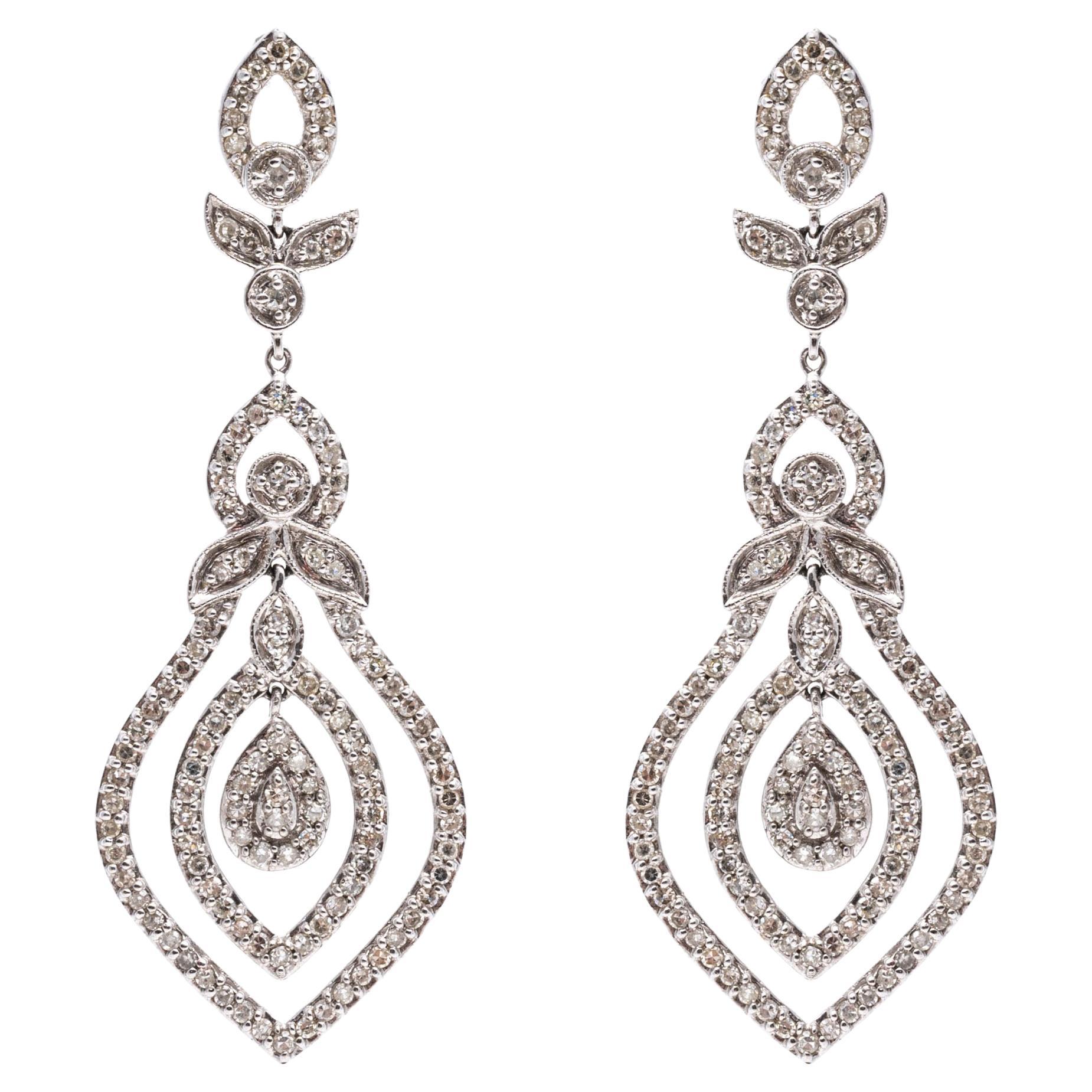 14k White Gold Pendant Earrings Set with Brilliant Diamonds For Sale