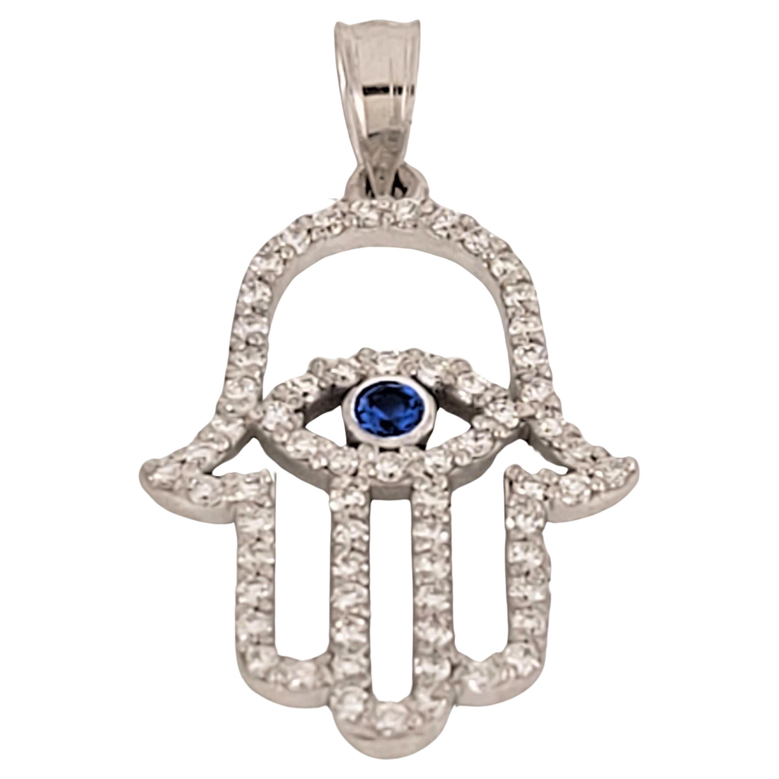 14K White Gold pendant with Sapphire and Diamonds For Sale