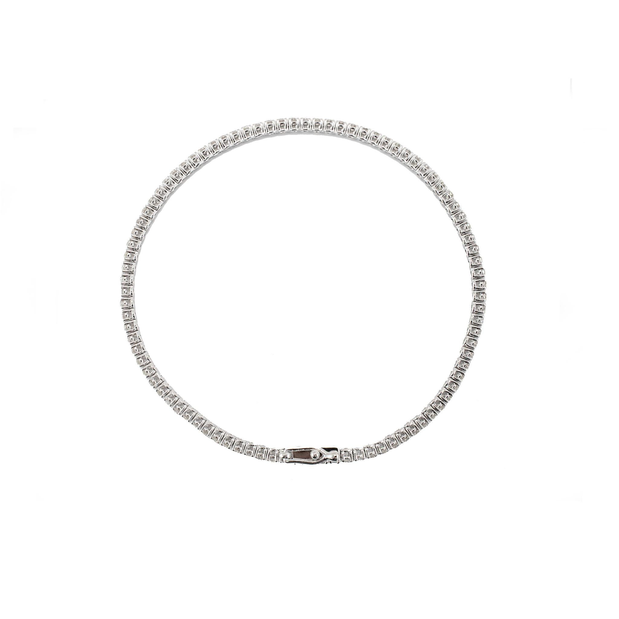 Taille ronde Or blanc 14K Petite 2.05ct. Bracelet de tennis à 4 branches avec diamants en vente