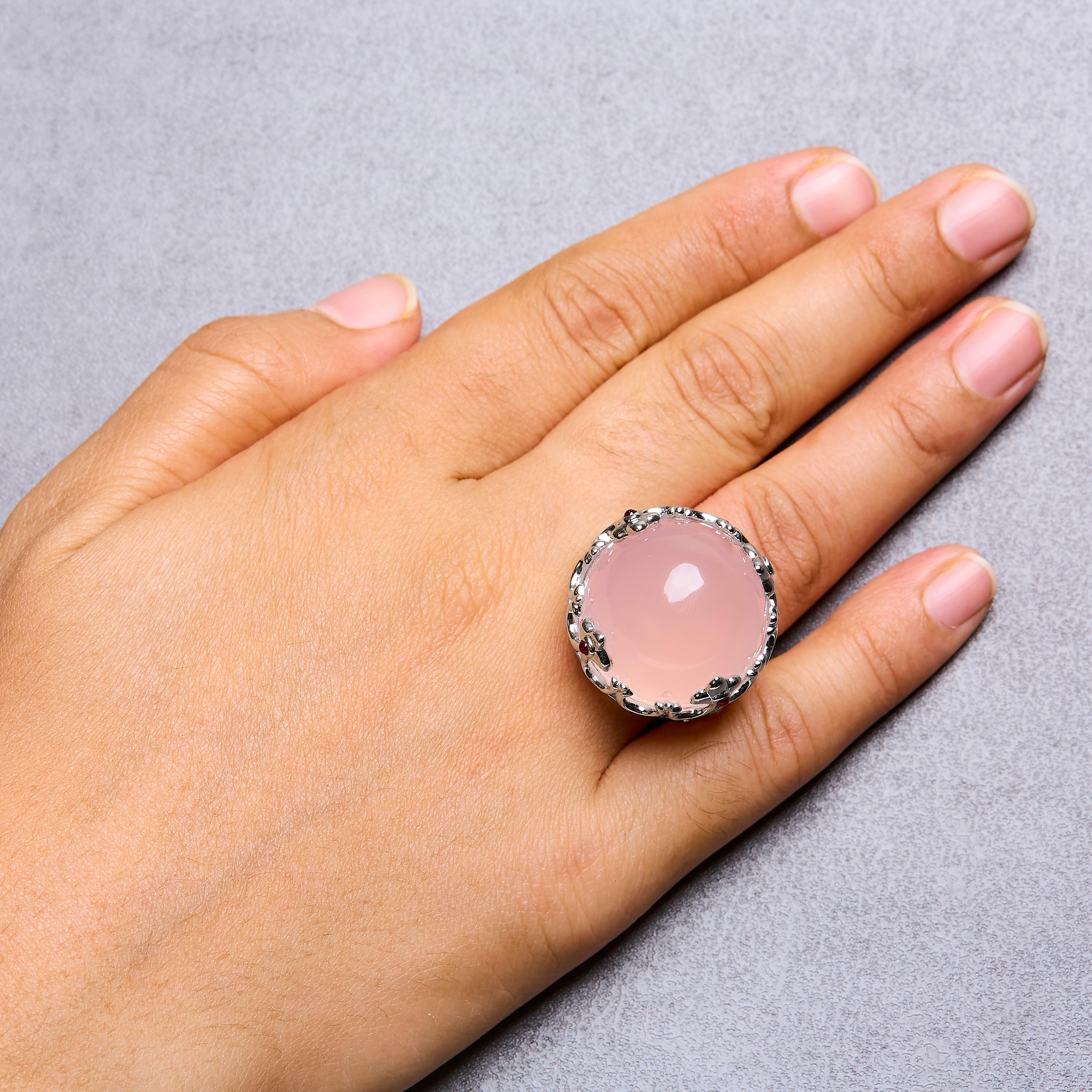 14K White Gold Pink Quartz Crystal Ball & Diamond & Ruby Crown Cocktail Ring In New Condition For Sale In New York, NY