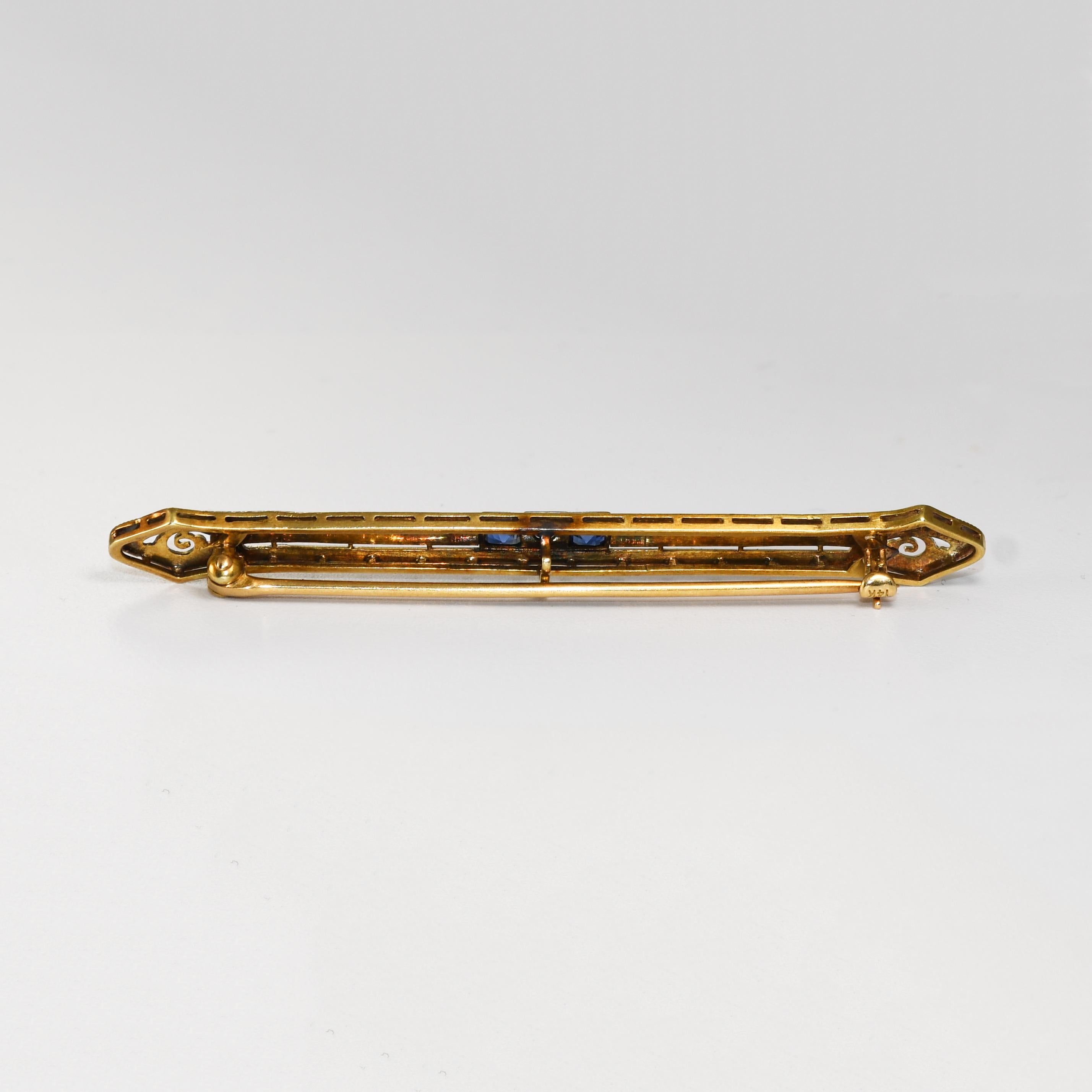 Broche Antiguo de Oro Blanco y Platino de 14K con Diamante y Espinela Azul Corte europeo antiguo en venta
