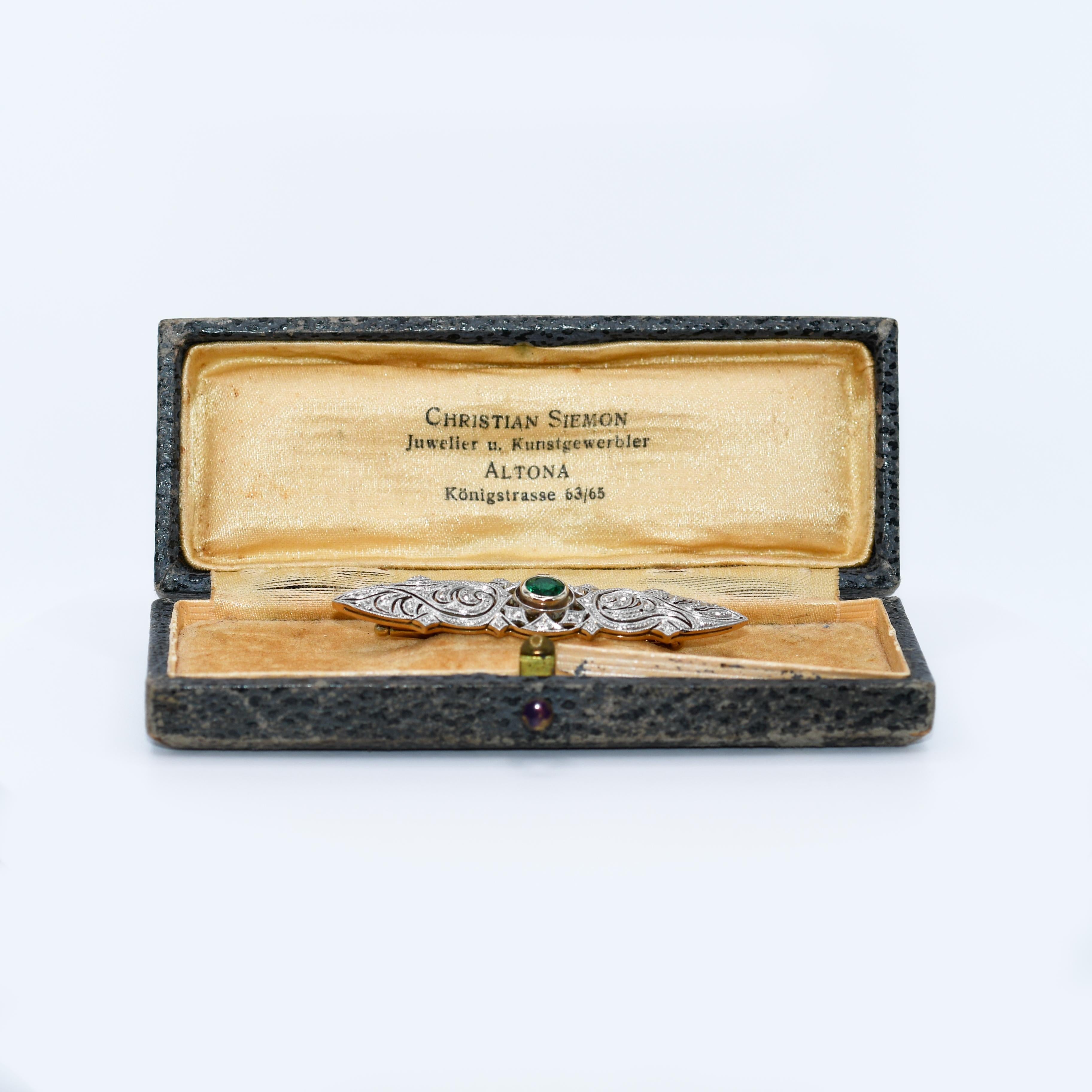 14K White Gold & Platinum Emerald Art Deco Pin, .60ct, 6.2gr, with Original Box For Sale 1