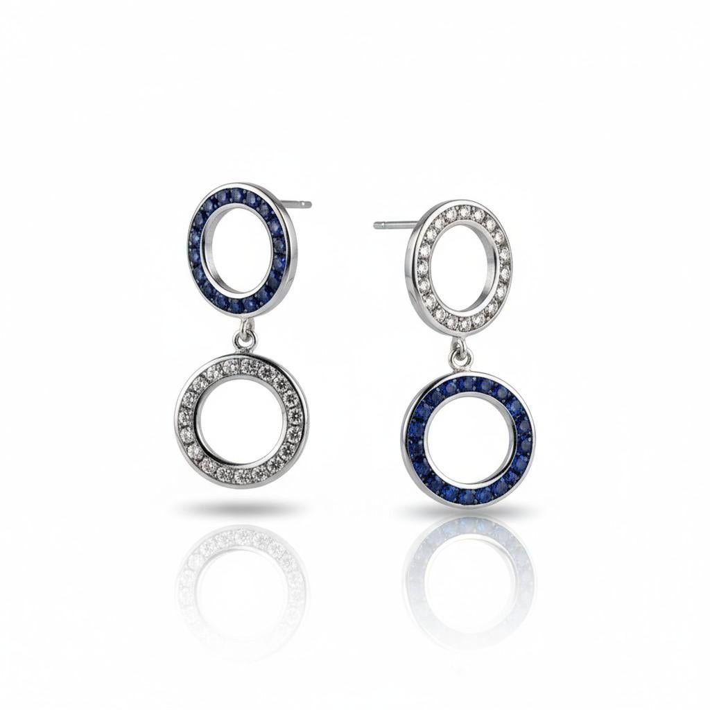 Moderne Boucles d'oreilles double cercle en or blanc 14K, diamant taille princesse et saphir en vente