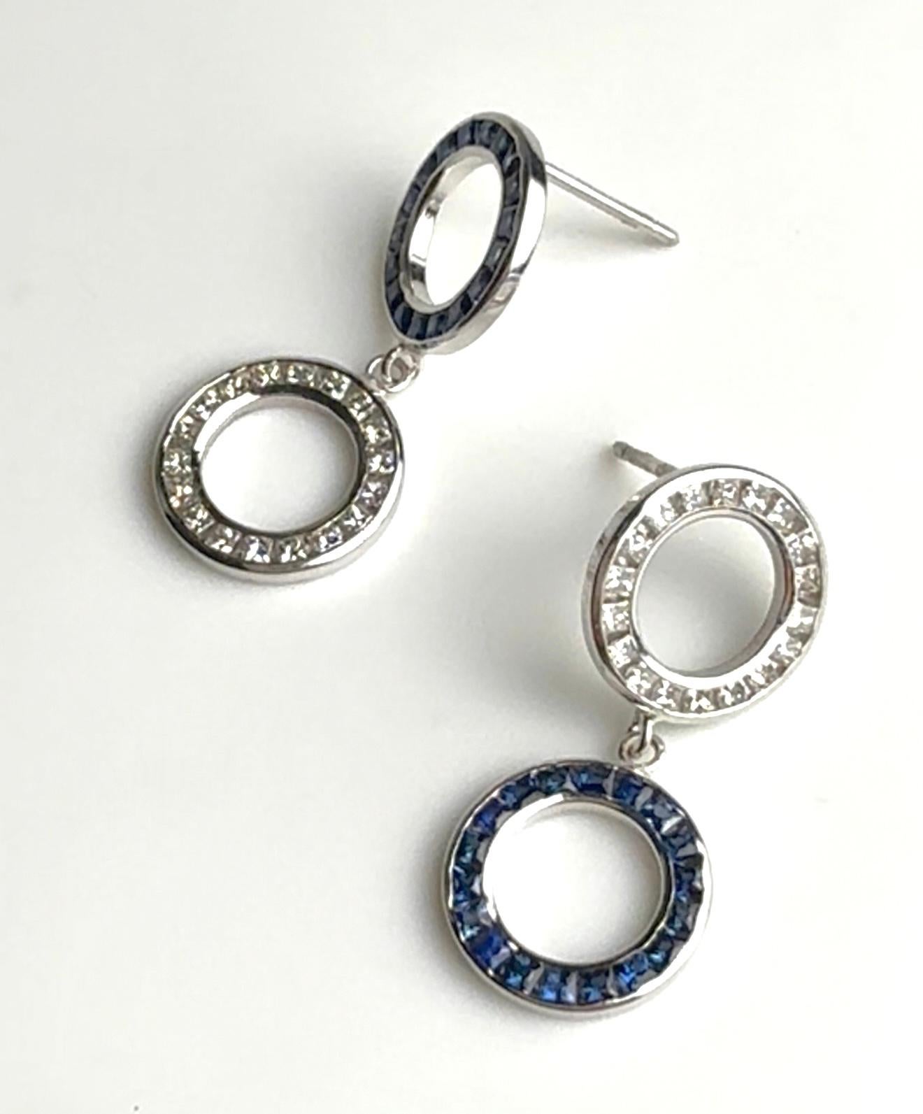 Boucles d'oreilles double cercle en or blanc 14K, diamant taille princesse et saphir en vente 2