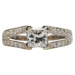 14K White Gold Princess Cut Diamond Ring .88ct, 3.9g