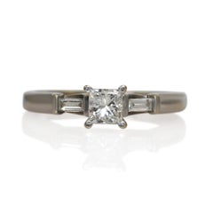 14 Karat Weißgold Diamantring mit Prinzessinnenschliff
