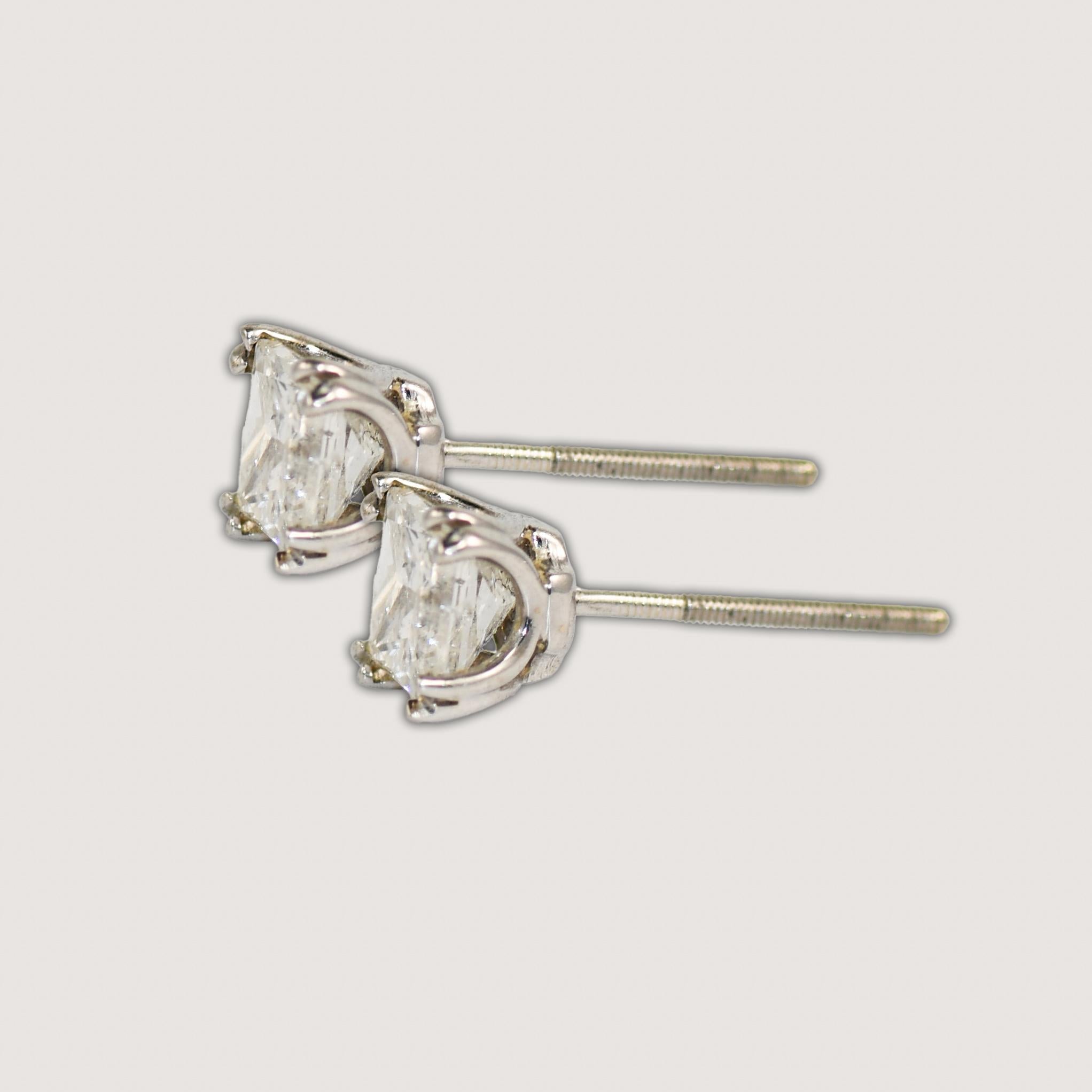 14K White Gold Princess Cut Diamond Stud Earrings 1.00 ct For Sale 2