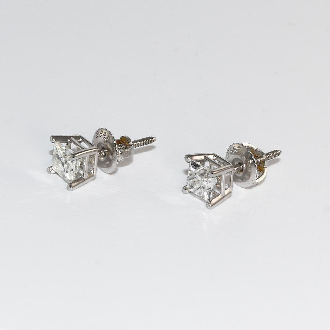 Taille princesse Boucles d'oreilles en or blanc 14K à diamant taille princesse 1.00ct en vente