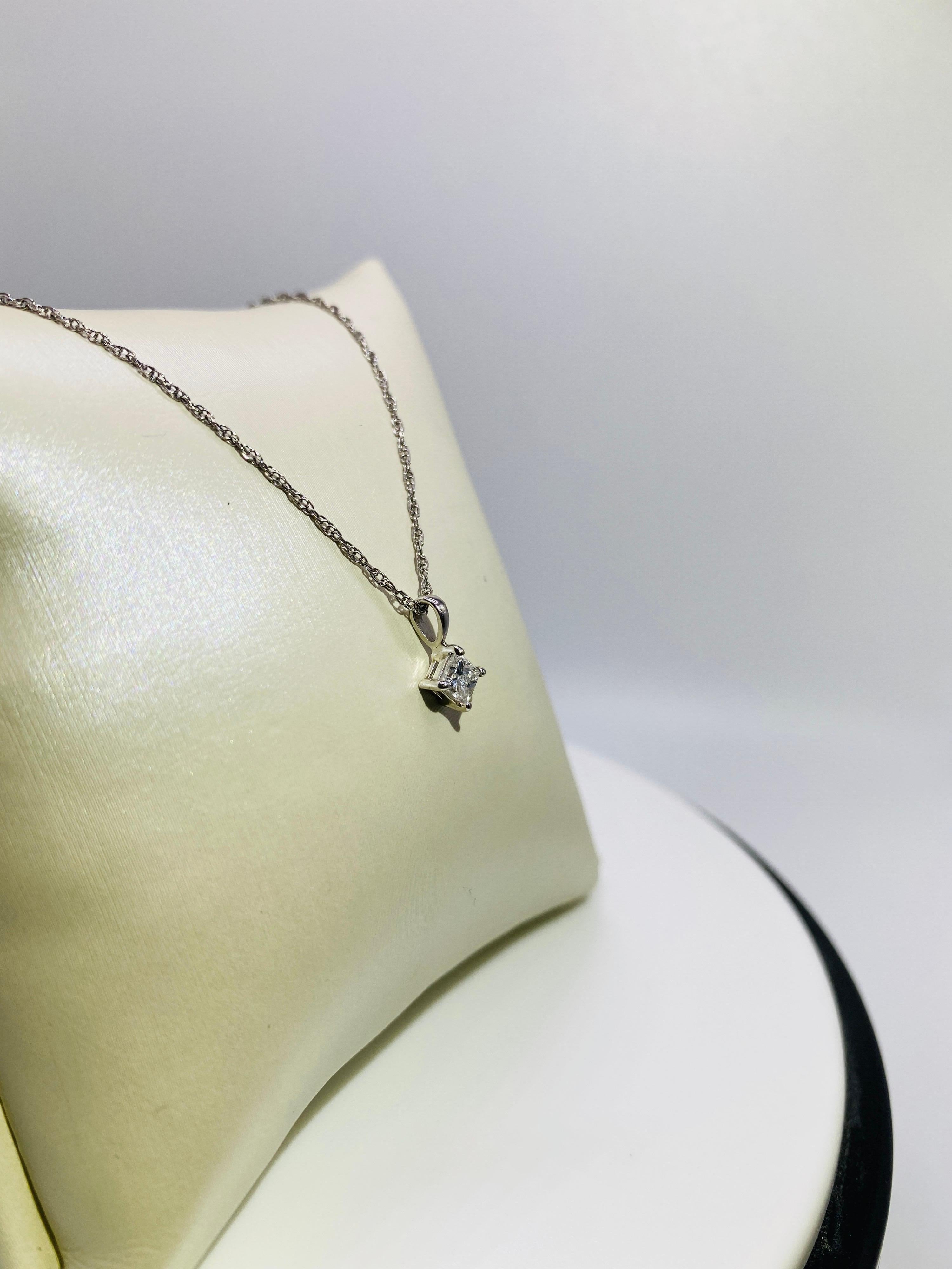 Contemporary .31 Carat Princess Cut Solitaire Diamond White Gold Pendant and Chain For Sale