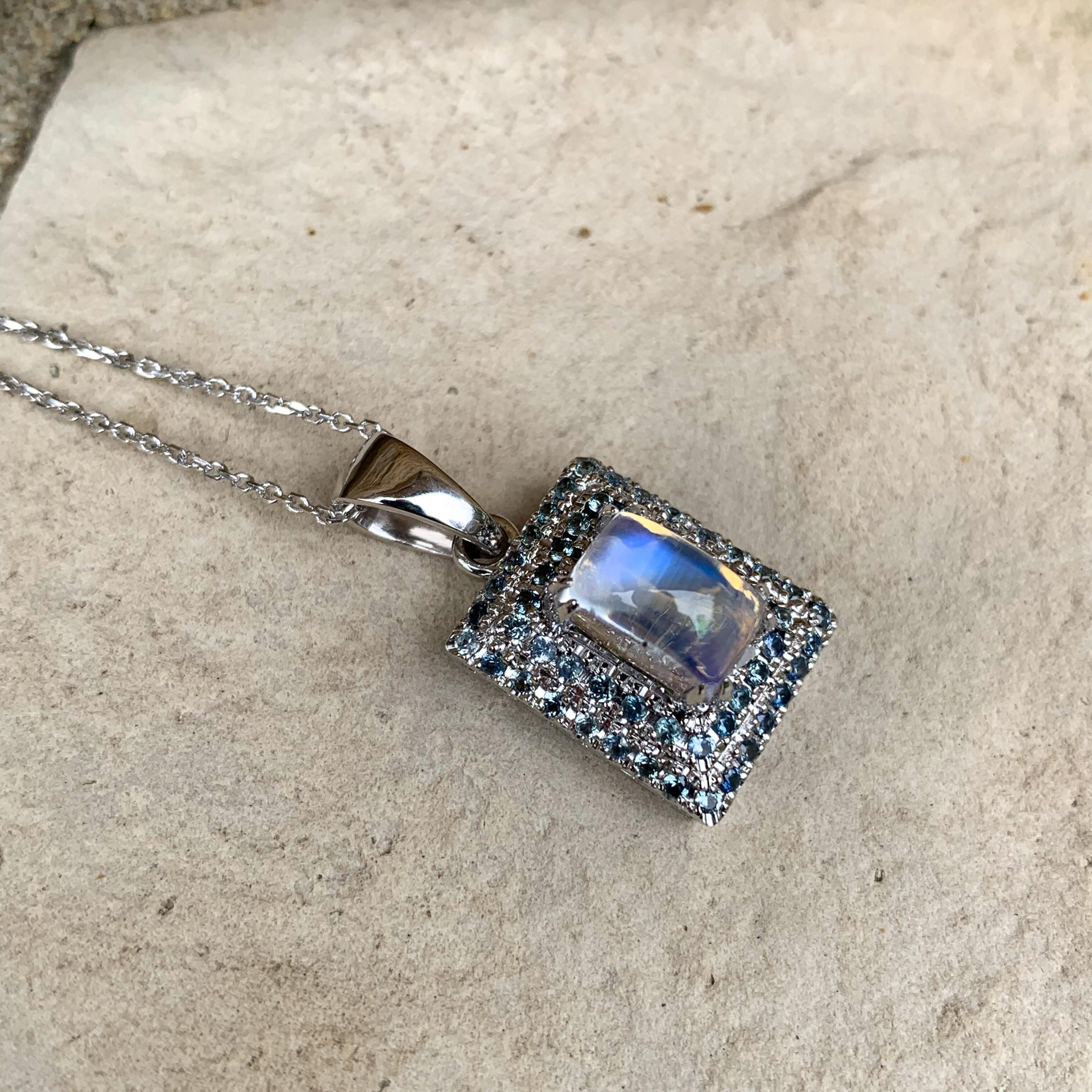 14K white gold Rainbow Moonstone and Teal Sapphire Pendant In New Condition For Sale In Big Bend, WI