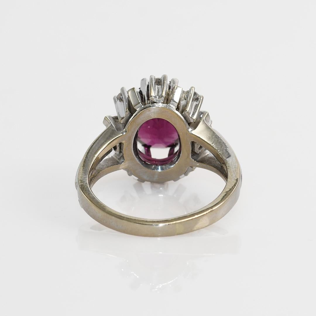 Anillo de oro blanco de 14 quilates con granate rodolita, .20 tdw, 7,3 g 1