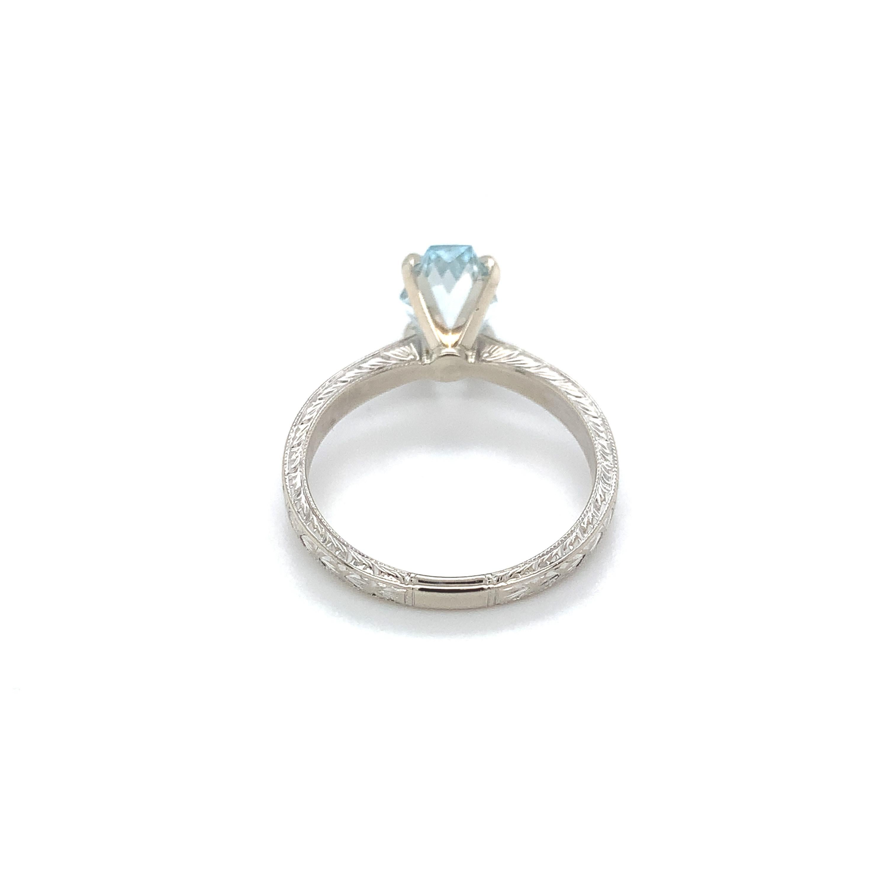 14K White gold Ring featuring a Specialty Cut Aquamarine Hand Engraved In Good Condition For Sale In Big Bend, WI