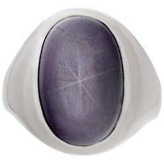 14k white gold Ring Oval cabochon plum star-sapphire