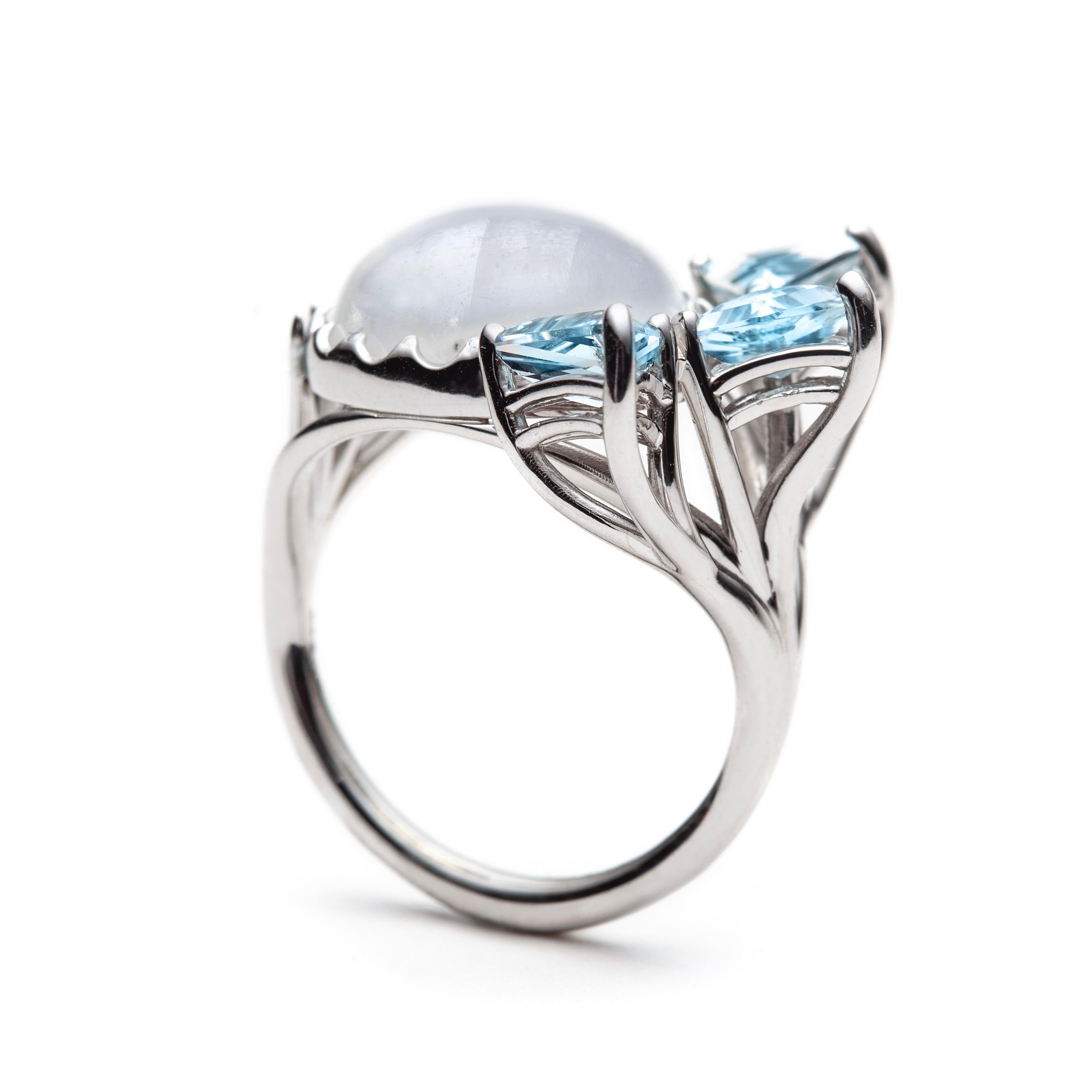 For Sale:  14k White Gold Ring set with a Moonstone Cabochon and Triangular Aquamarines 3