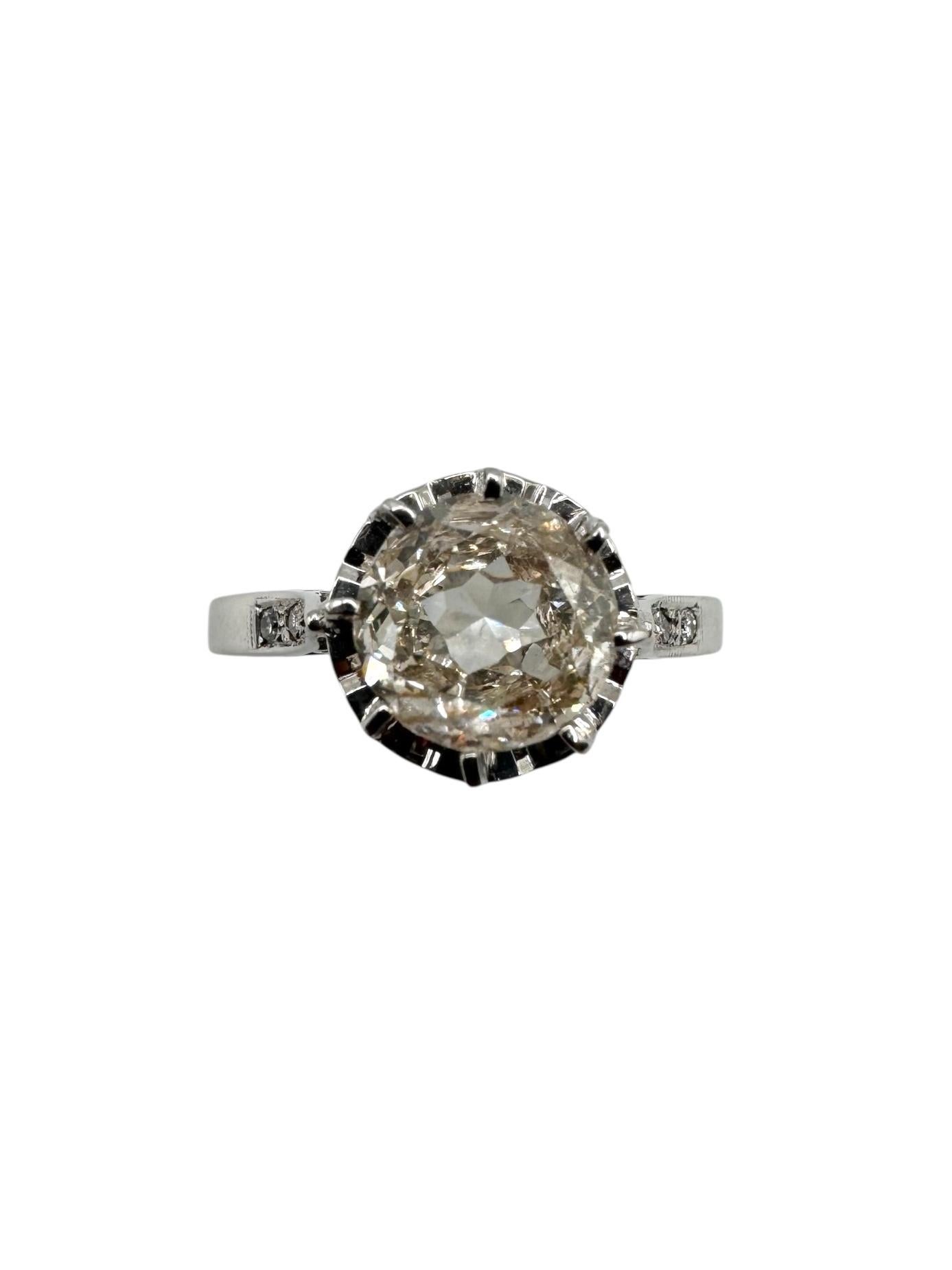 Anello in oro bianco 14K con diamante marrone chiaro taglio Brilliante da 1,71 carati in vendita 2