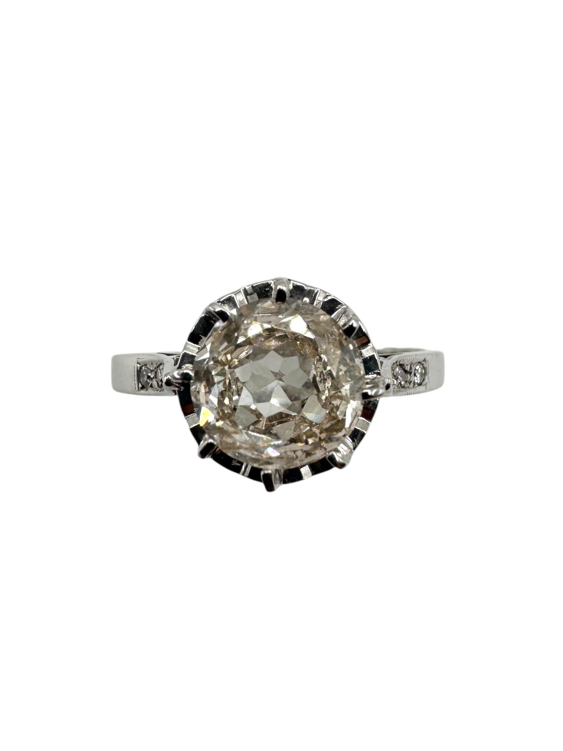 Anello in oro bianco 14K con diamante marrone chiaro taglio Brilliante da 1,71 carati in vendita 4