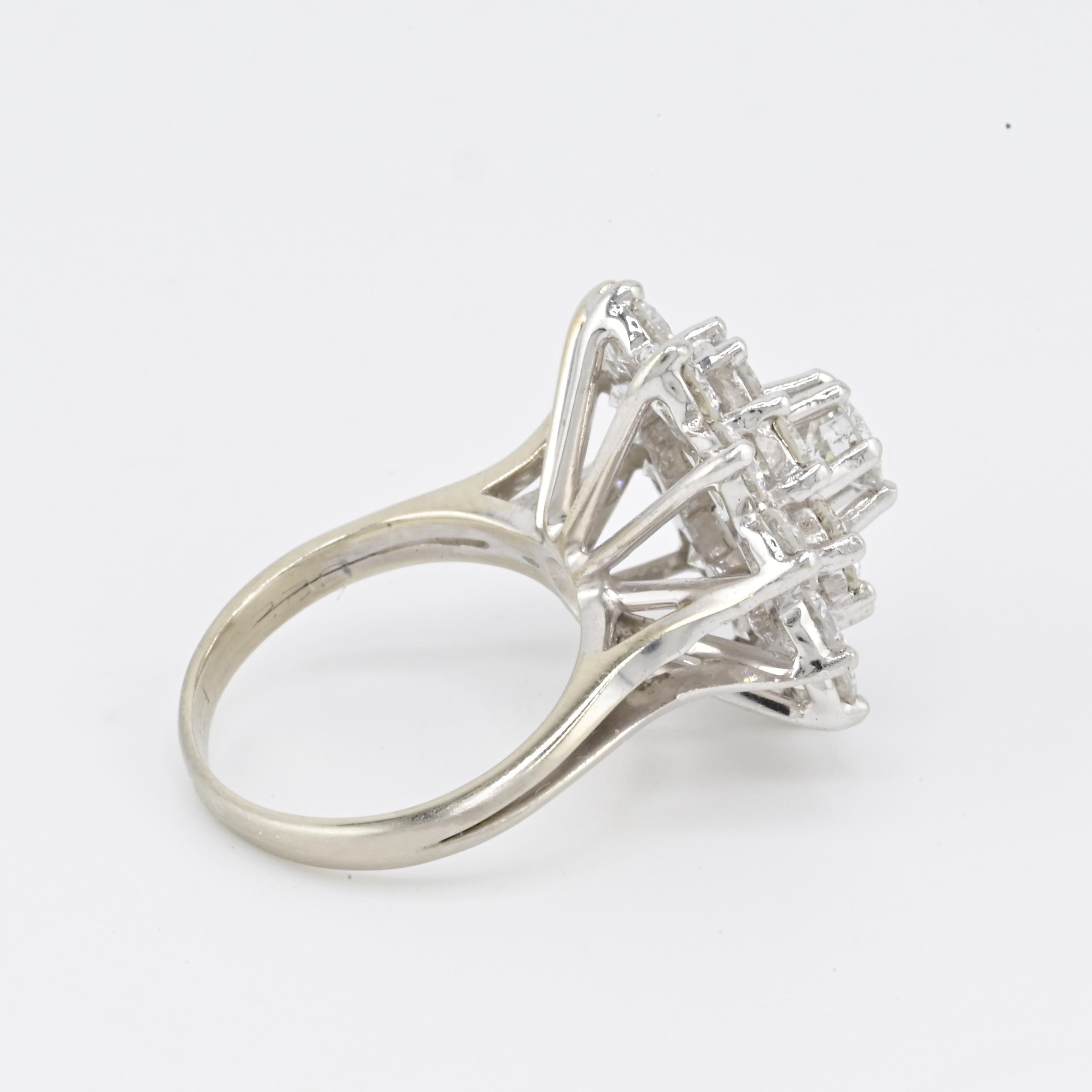 da uomo o donna Anello in oro bianco 14K con 3,55 carati di diamanti naturali certificati IGI Taglia 5 in vendita
