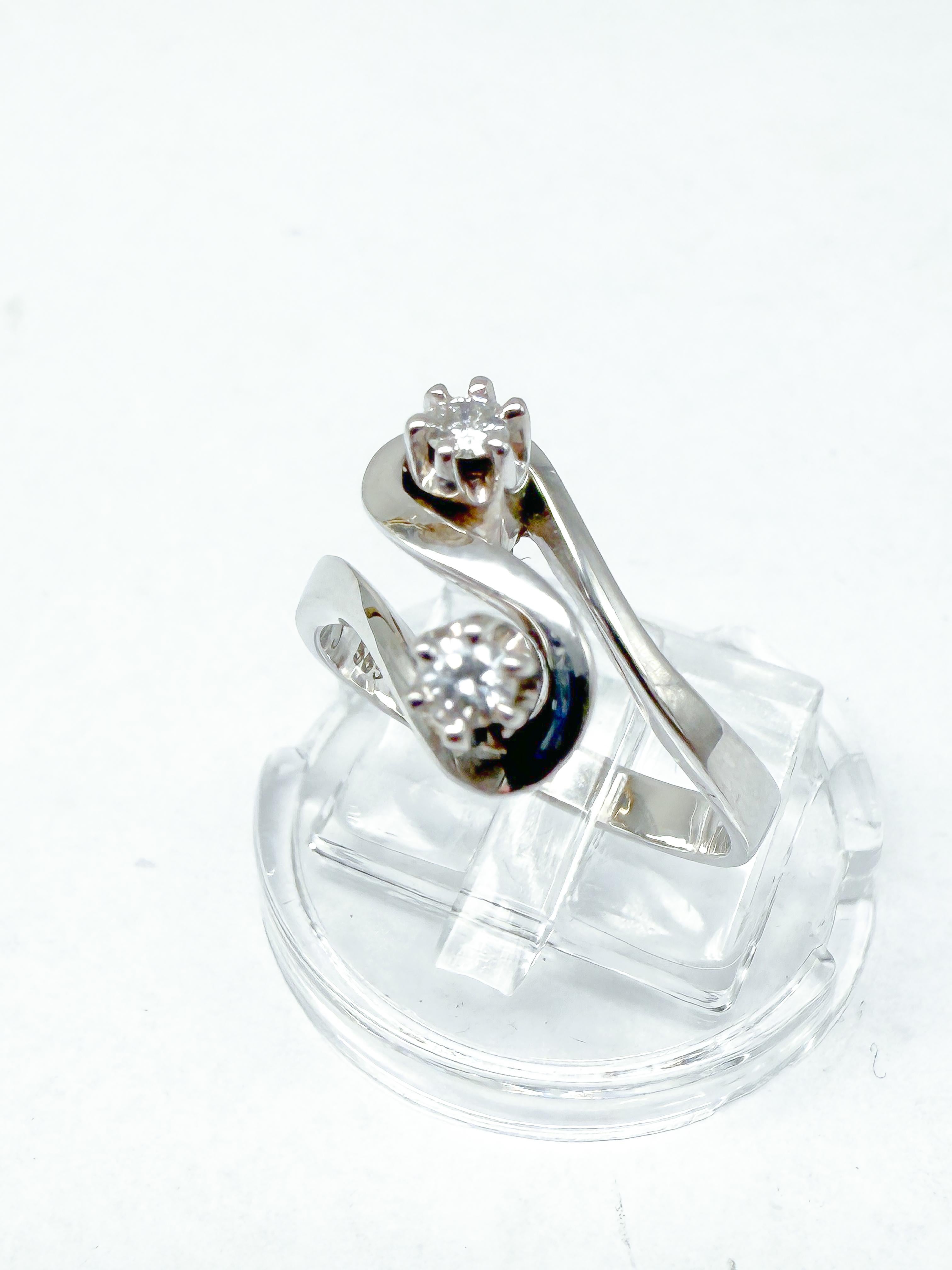 Taglio brillante Anello in oro bianco 14 carati con diamante in vendita
