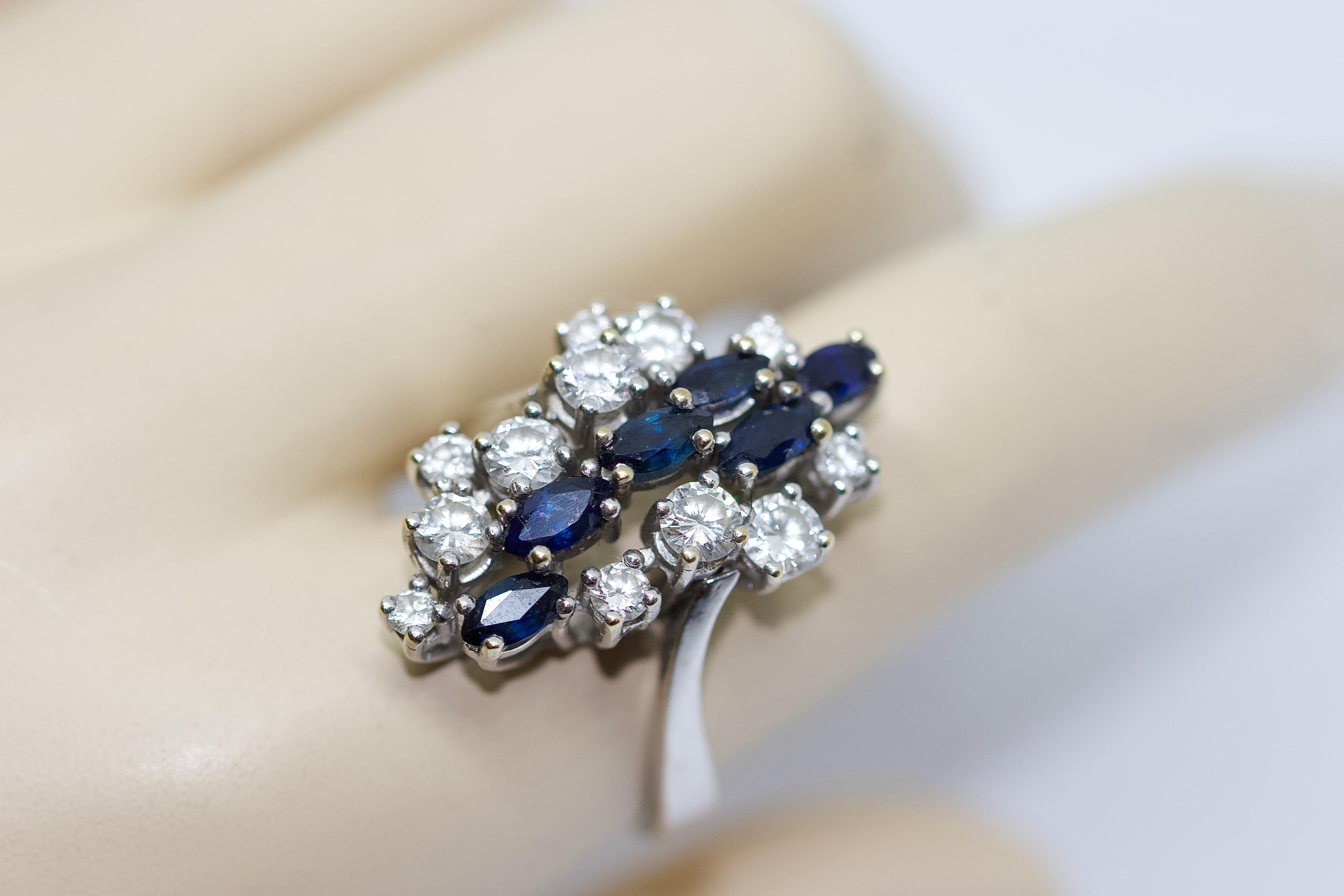 14 Karat White Gold Ring with Diamonds and Sapphires For Sale 1