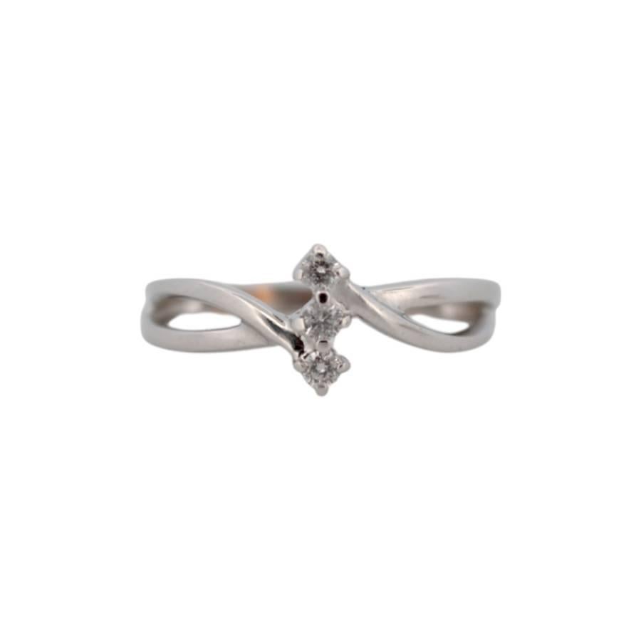 De las mujeres Anillo de oro blanco de 14 quilates con diamantes en venta