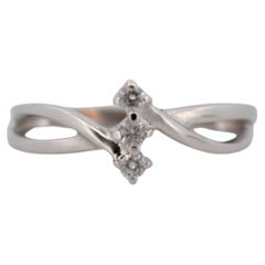 14K White Gold Ring with Diamonds