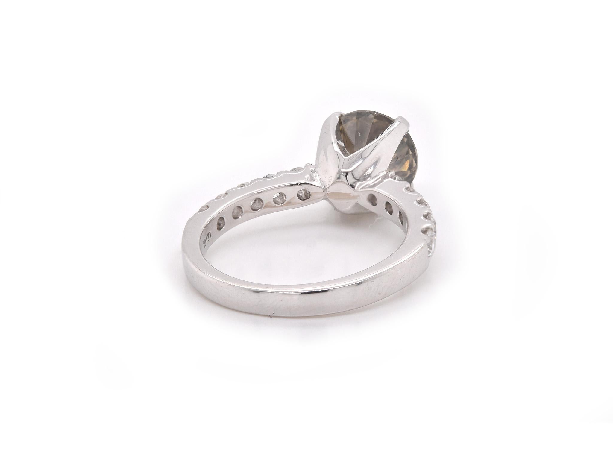 14 Karat White Gold Round Brilliant Diamond Engagement Ring In Excellent Condition In Scottsdale, AZ