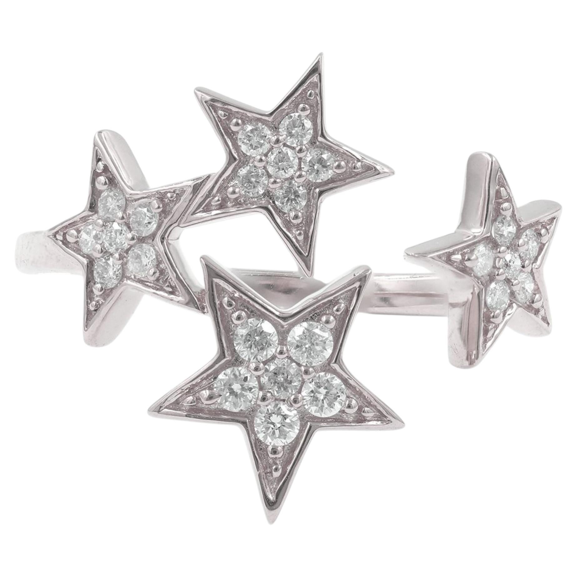 Anillo de oro blanco de 14 quilates con diamantes redondos de corte multiestrella en venta