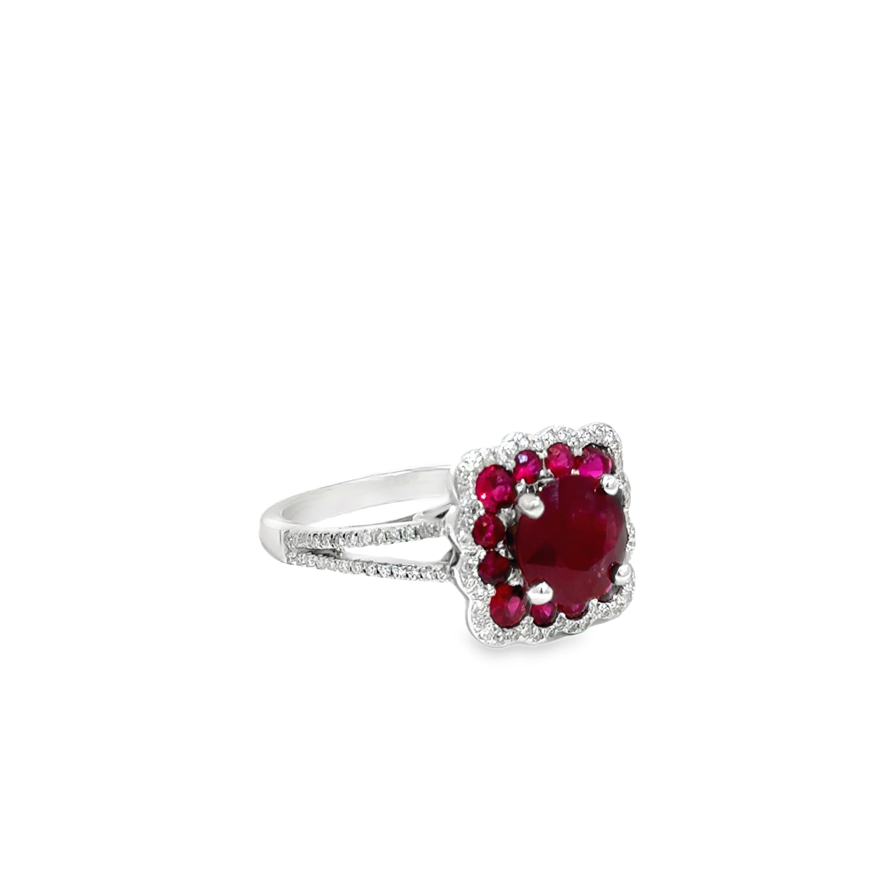 14k Weißgold Rubin und Diamant Halo Ring - 2,31 ct im Angebot 4