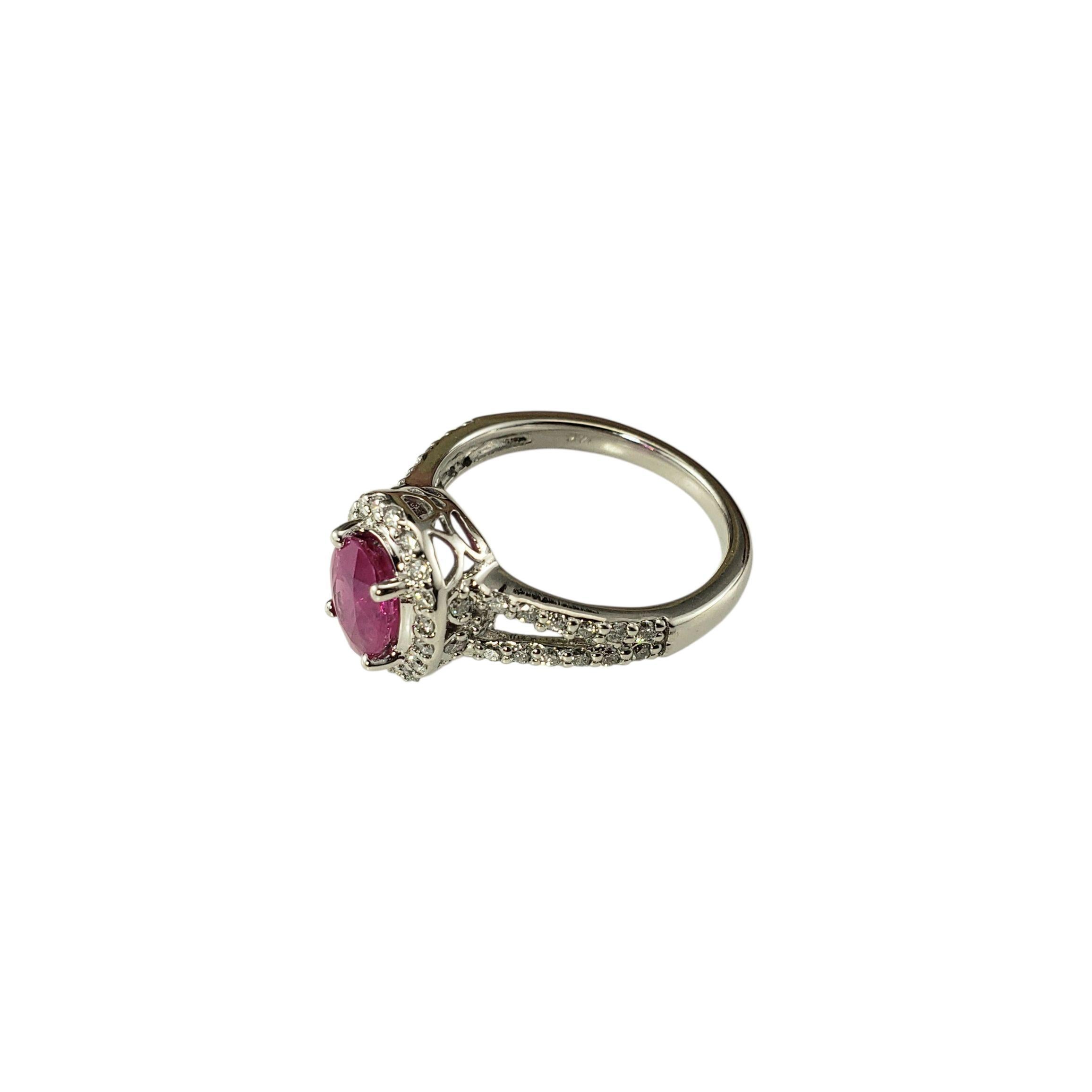 Contemporaneo Anello in oro bianco 14K con rubino e diamanti misura 7 #23314 in vendita