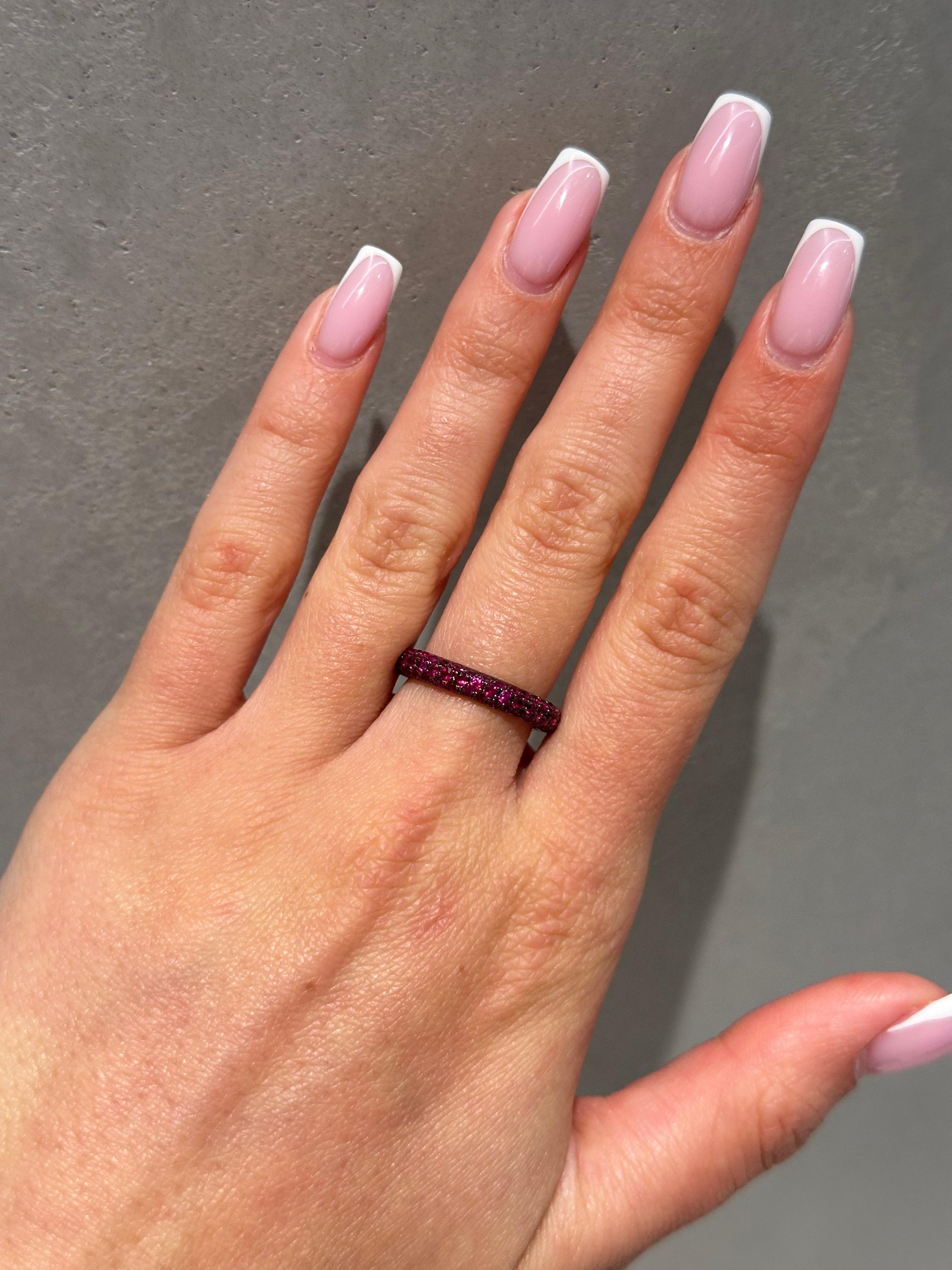 En venta: Anillo de oro blanco de 14 quilates y rubí  2
