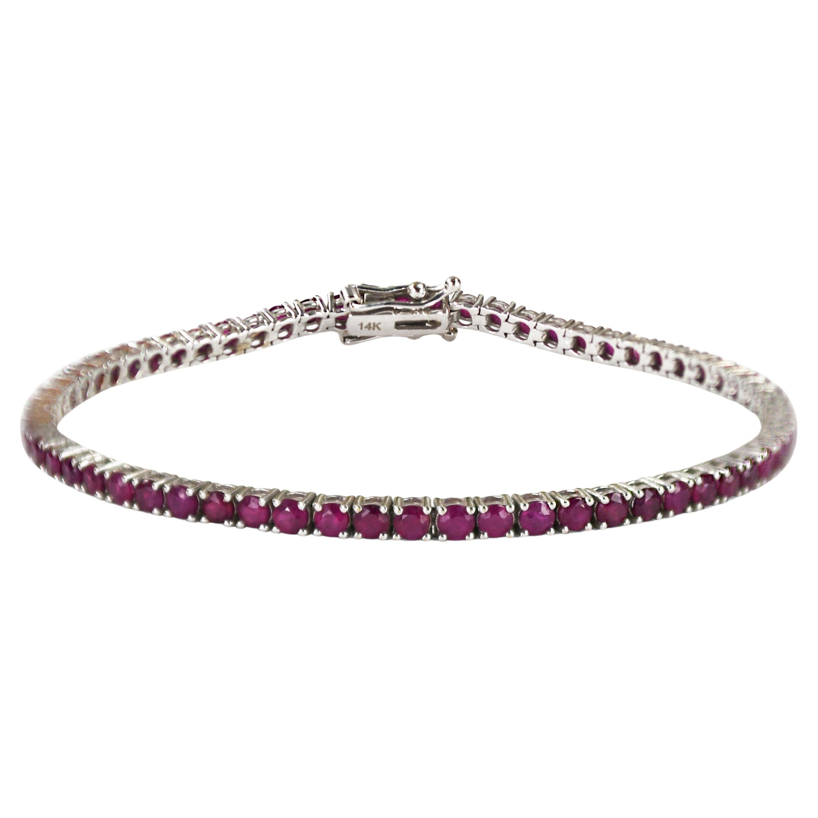 Pulsera de tenis de oro blanco de 14 quilates con rubí 4,00 ct