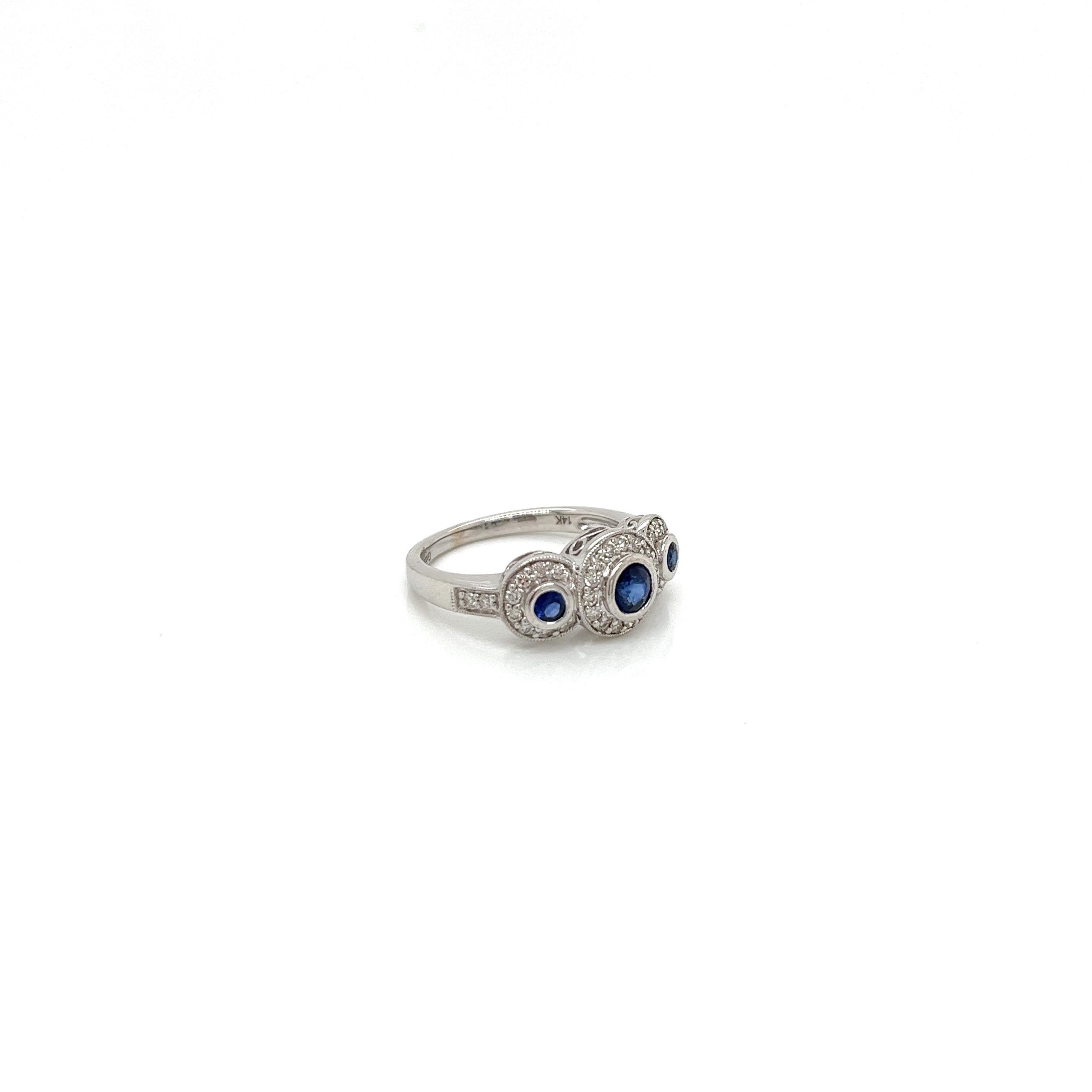 Round Cut 14K White Gold Sapphire and Diamond 3 stone Halo Ring For Sale