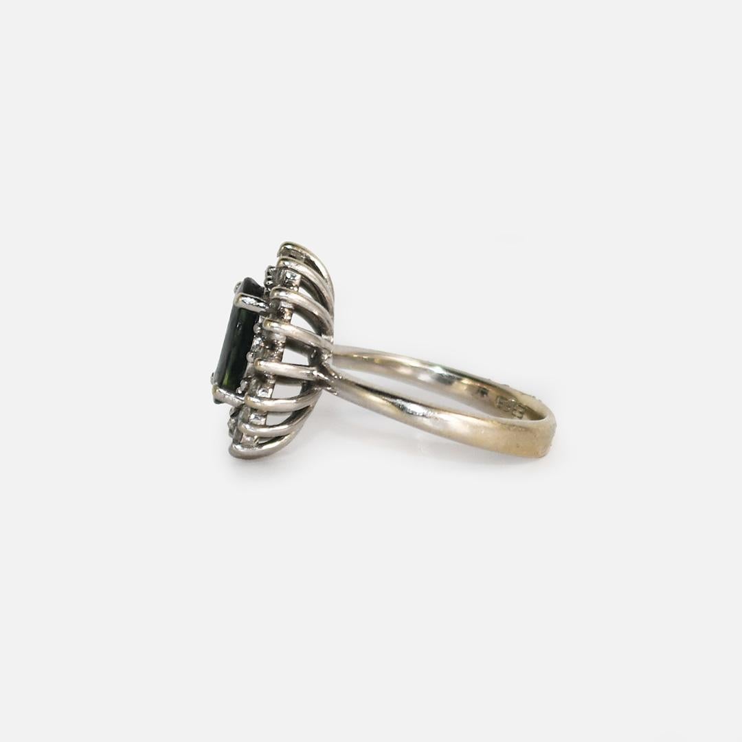 Women's or Men's 14K White Gold Sapphire and Diamond Ring 4.2g For Sale