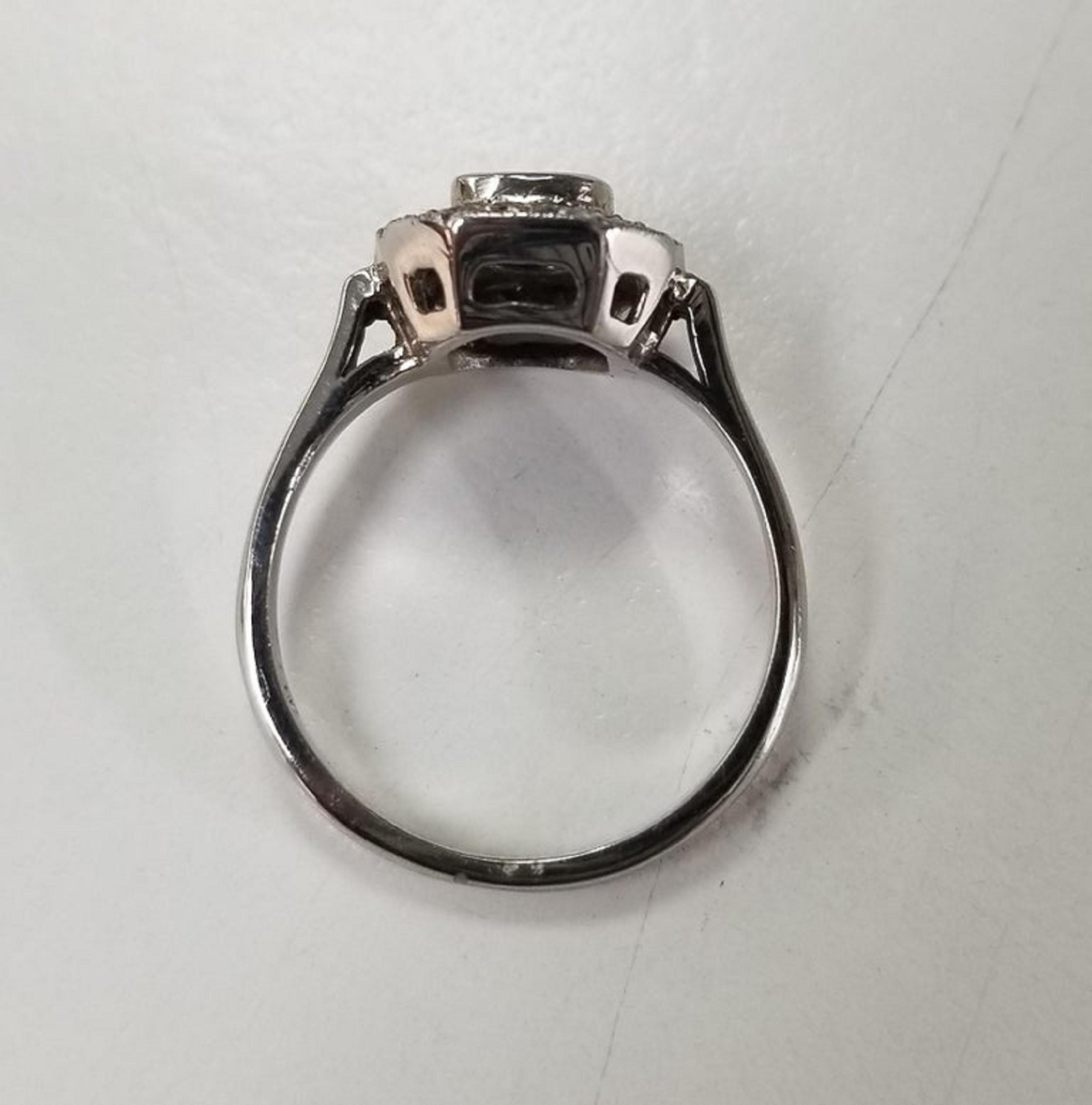 14k white gold  Sapphire and Diamond Ring In New Condition For Sale In Los Angeles, CA