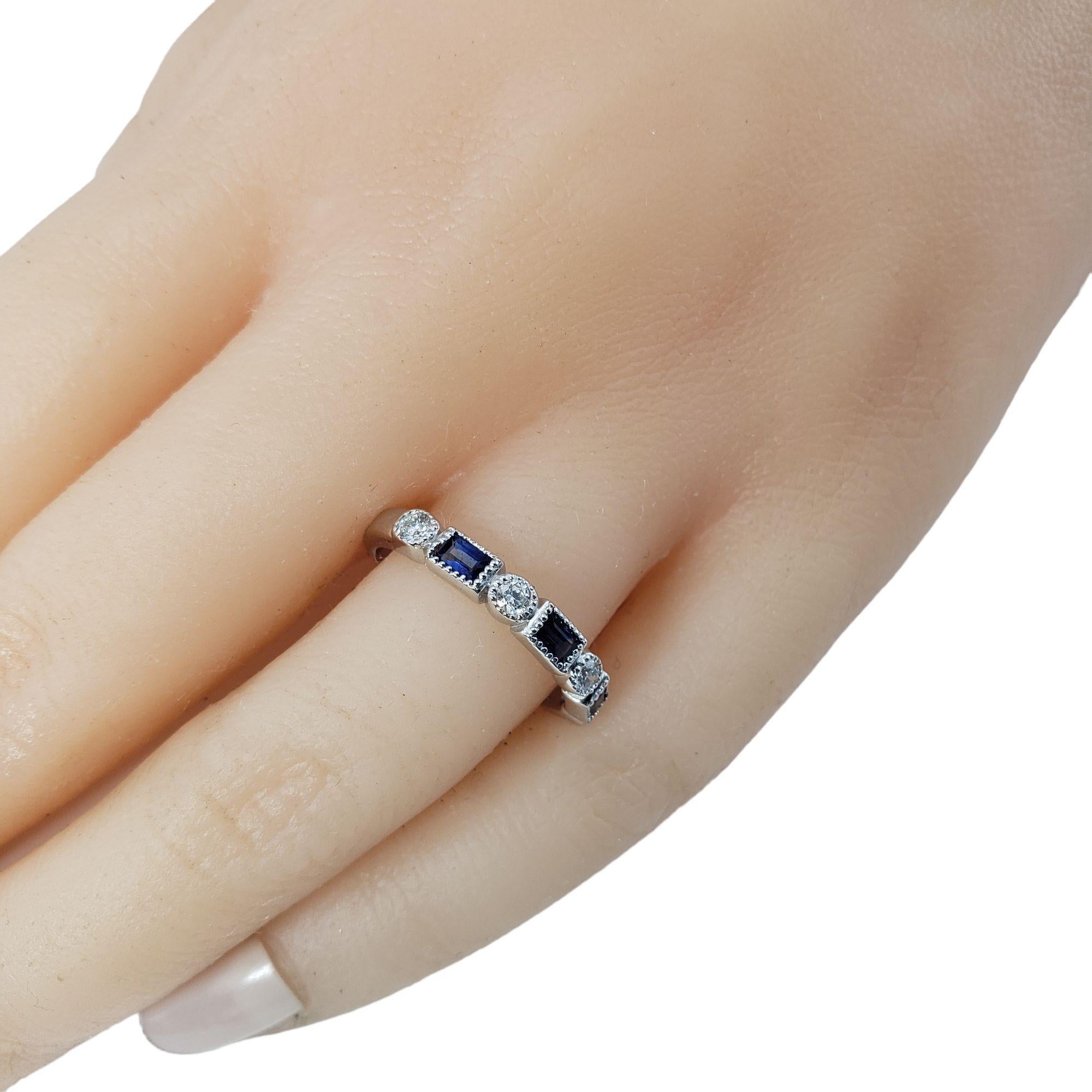 14K White Gold Sapphire and Diamond Ring Size 5.75 #15264 In Good Condition For Sale In Washington Depot, CT