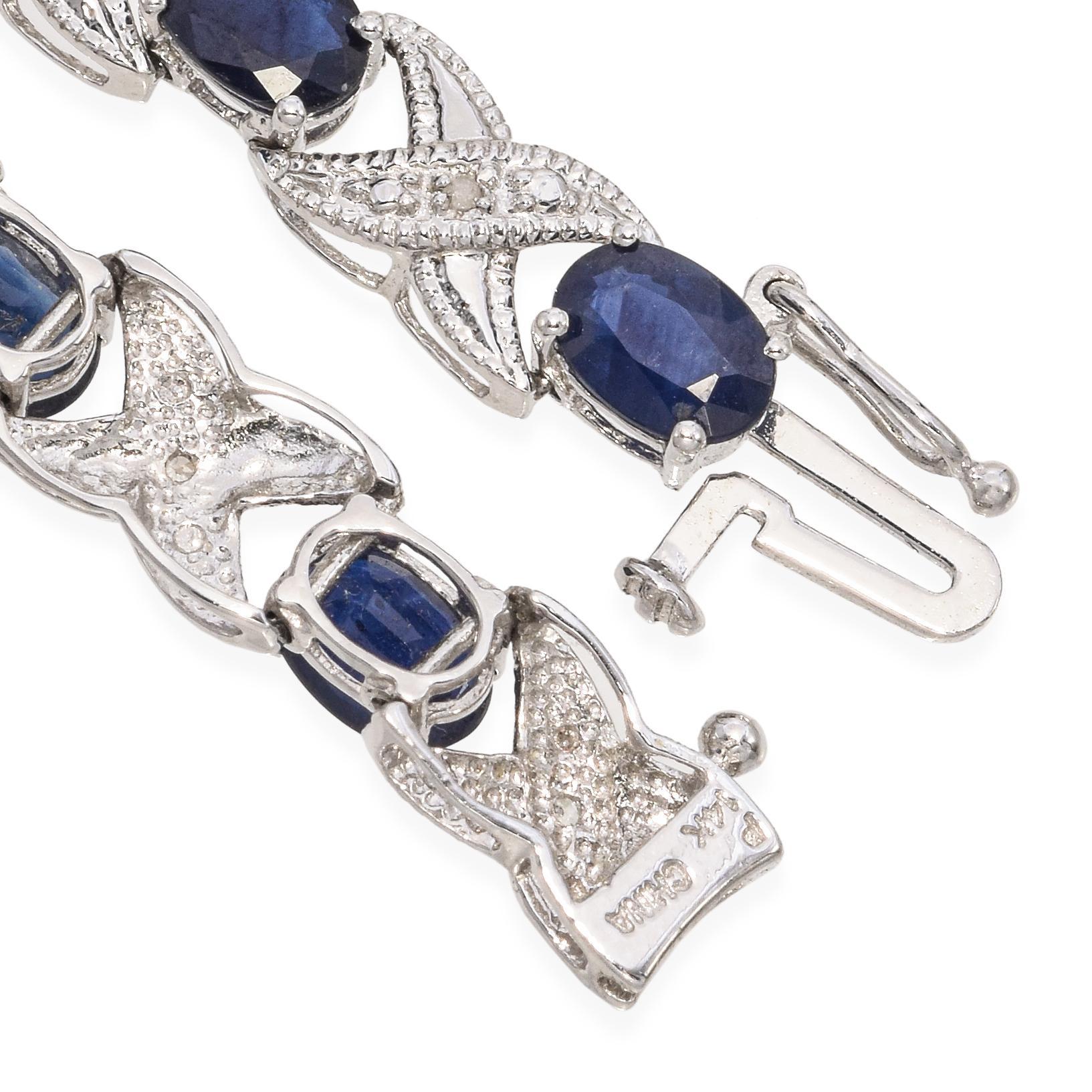 Pulsera Tenis Zafiro y Diamantes Oro Blanco 14k en Bueno estado para la venta en New York, NY