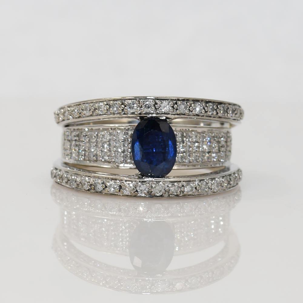 Anello con zaffiro e diamante in oro bianco 14K 8,7g In condizioni ottime in vendita a Laguna Beach, CA
