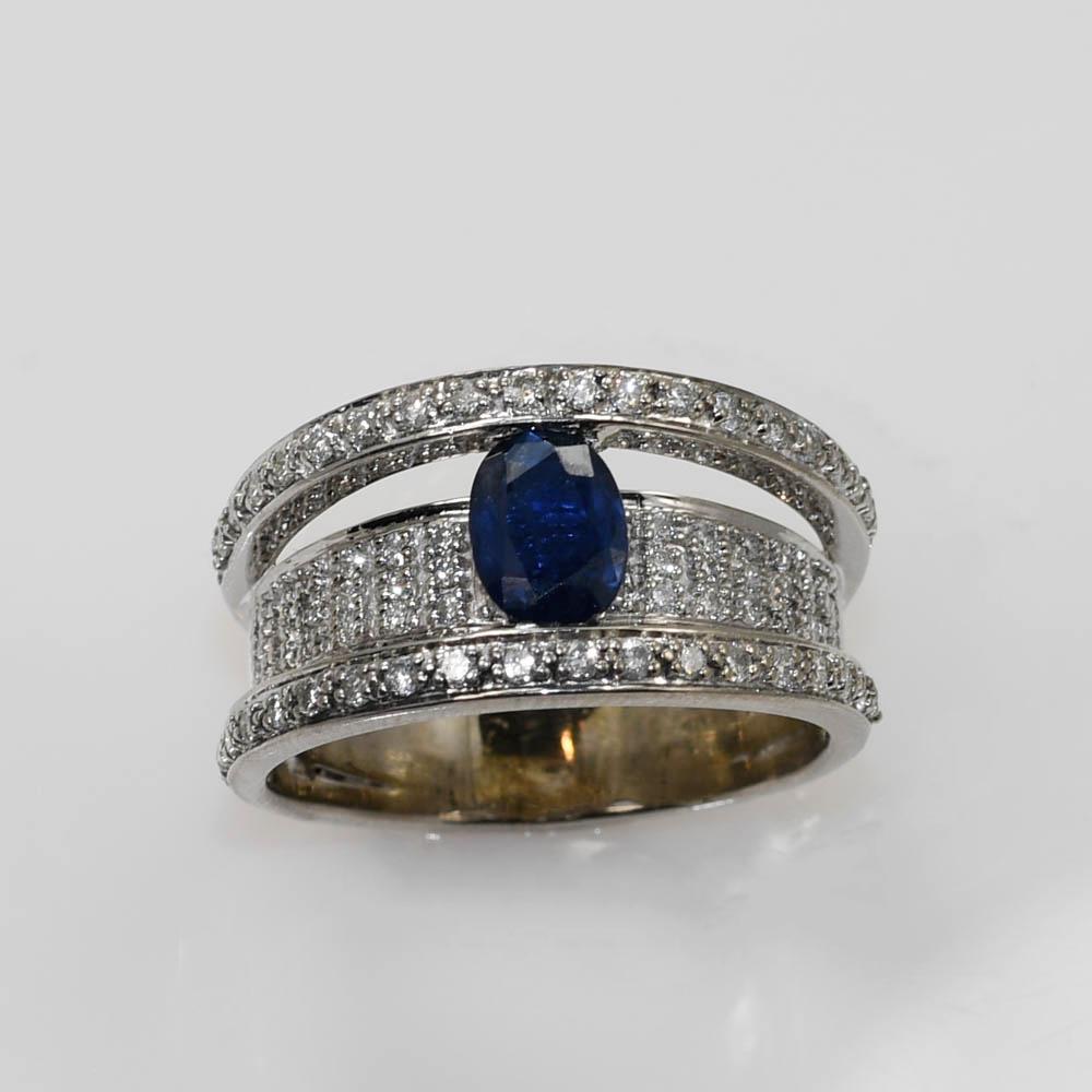 Anello con zaffiro e diamante in oro bianco 14K 8,7g in vendita 1