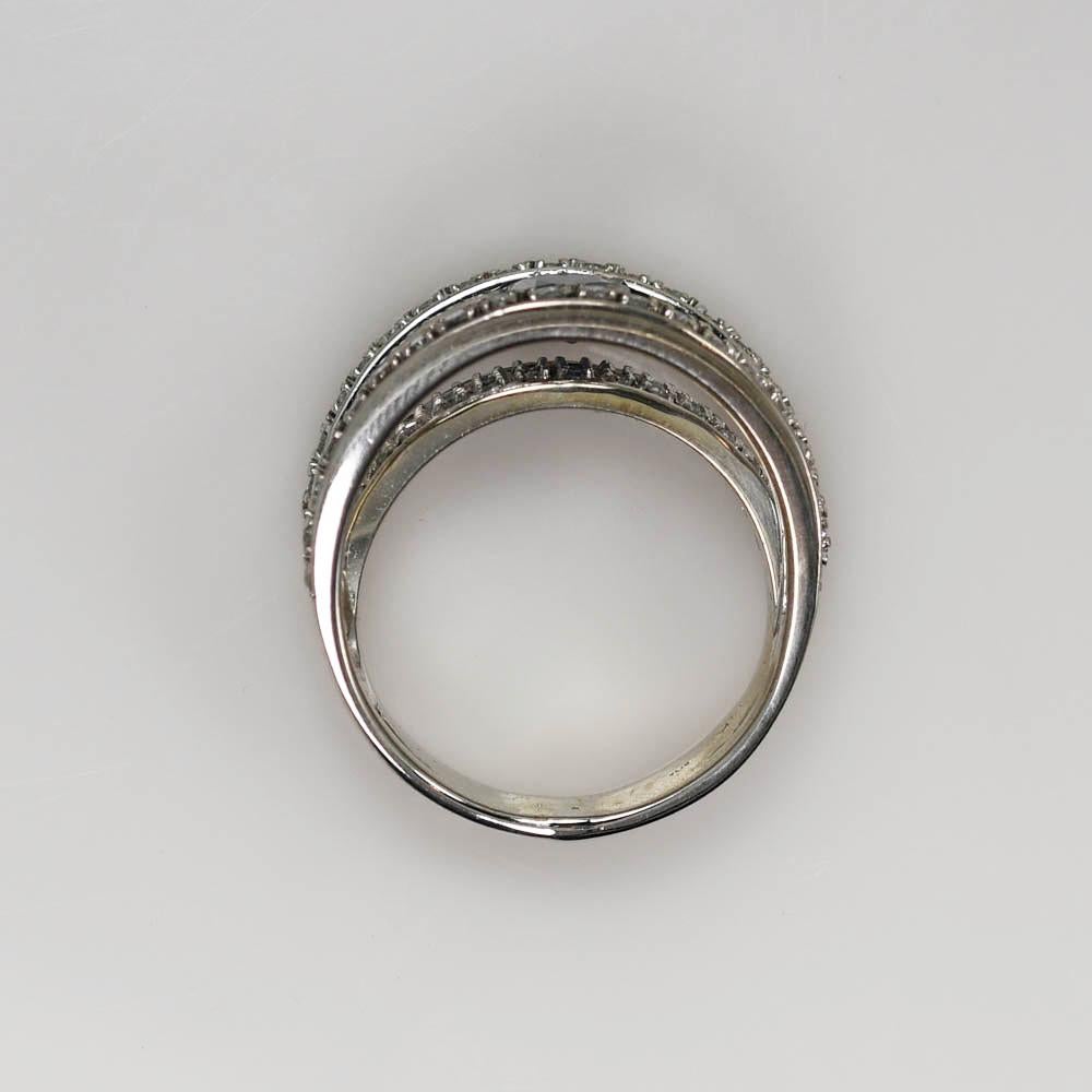 Anello con zaffiro e diamante in oro bianco 14K 8,7g in vendita 3