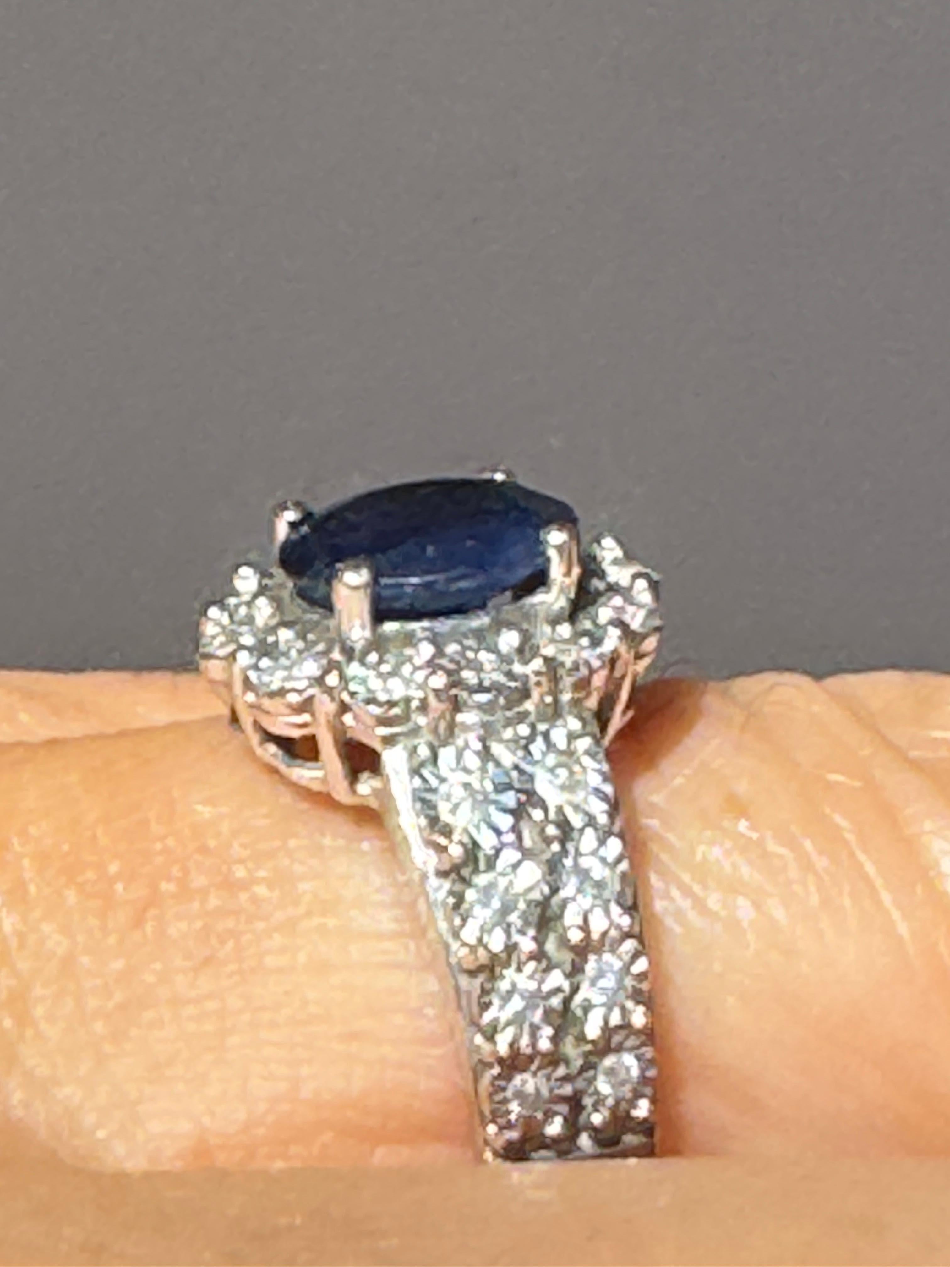 Women's 14K White Gold Sapphire Diamond Ring For Sale